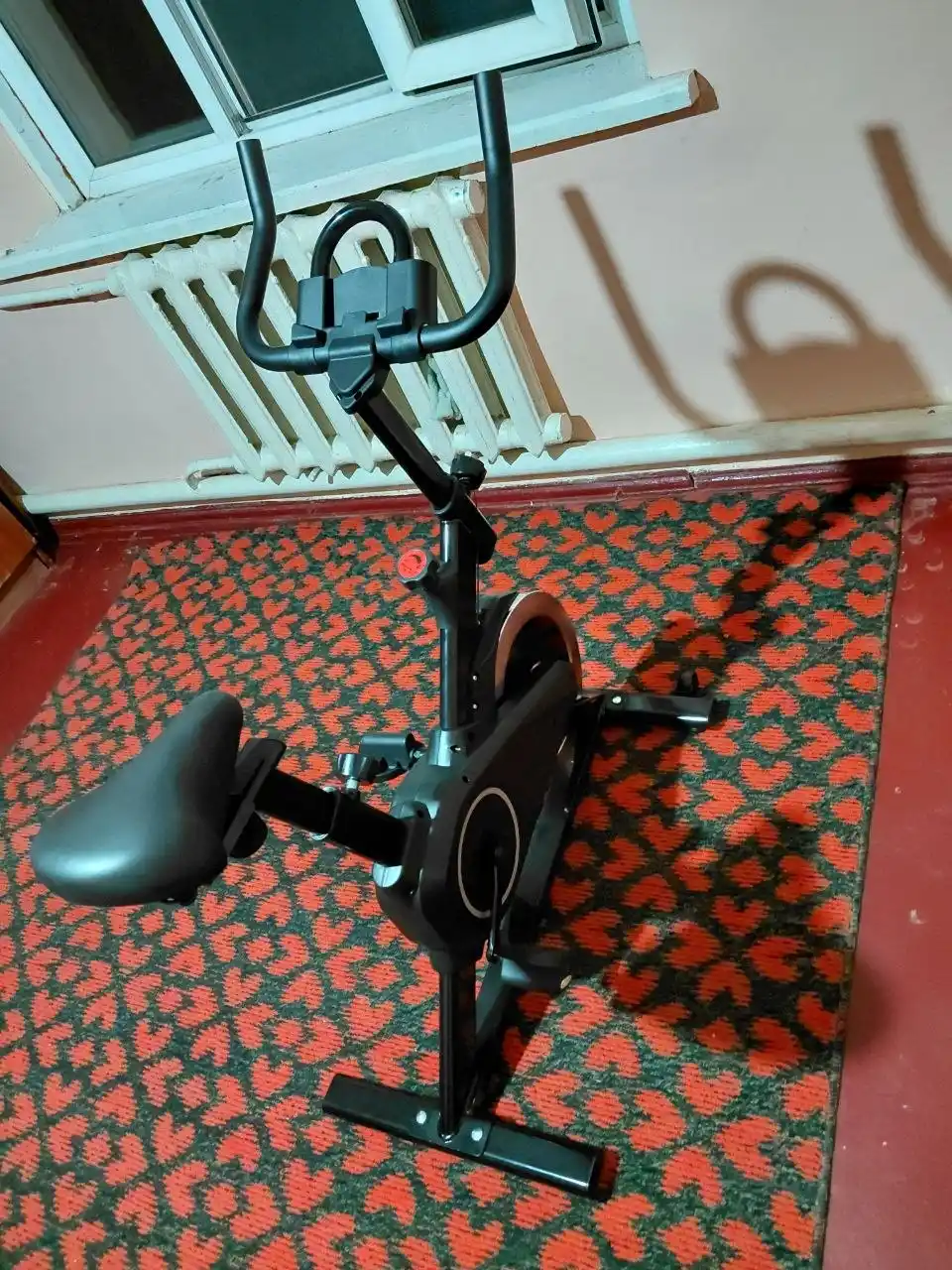 Uy va zal uchun velotrenajyor, mini, ixcham ES-01, 120 kg
