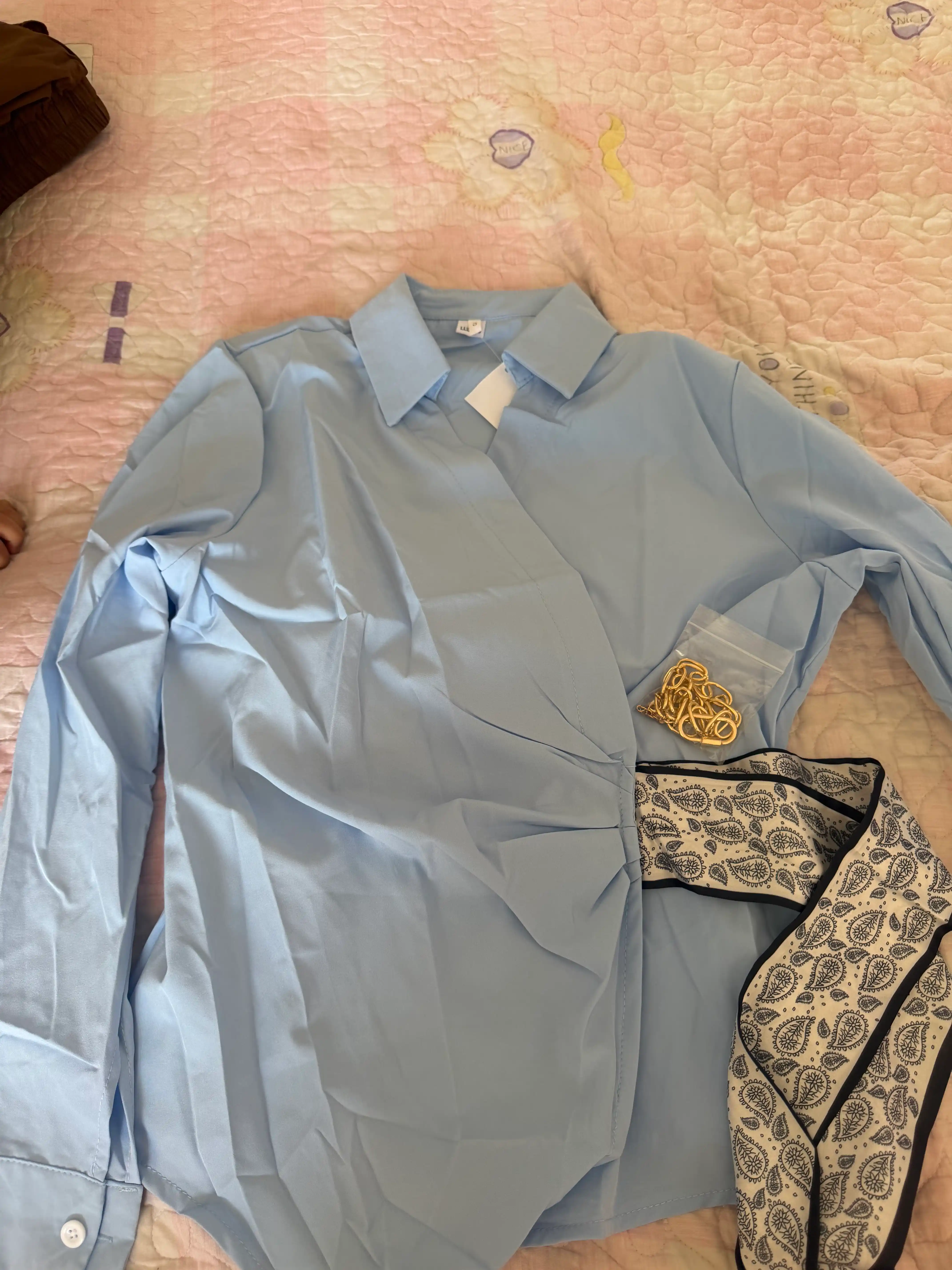 Ayollar uchun assimetrik ko‘ylak-bluzka,oversize fason, bog‘ichli dizayn, uzun yeng, M-XXL