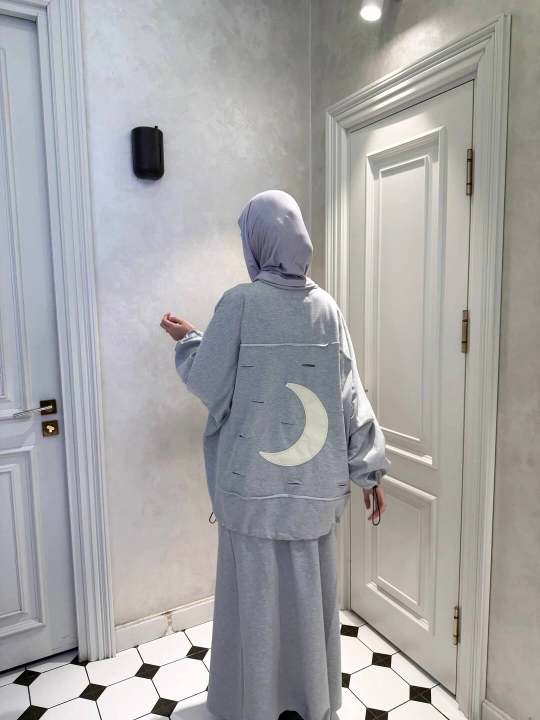 Ayollar uchun Hudi yubka, 2-ip kuzgi mato, standart 44–50, oversize, hijob uslubi