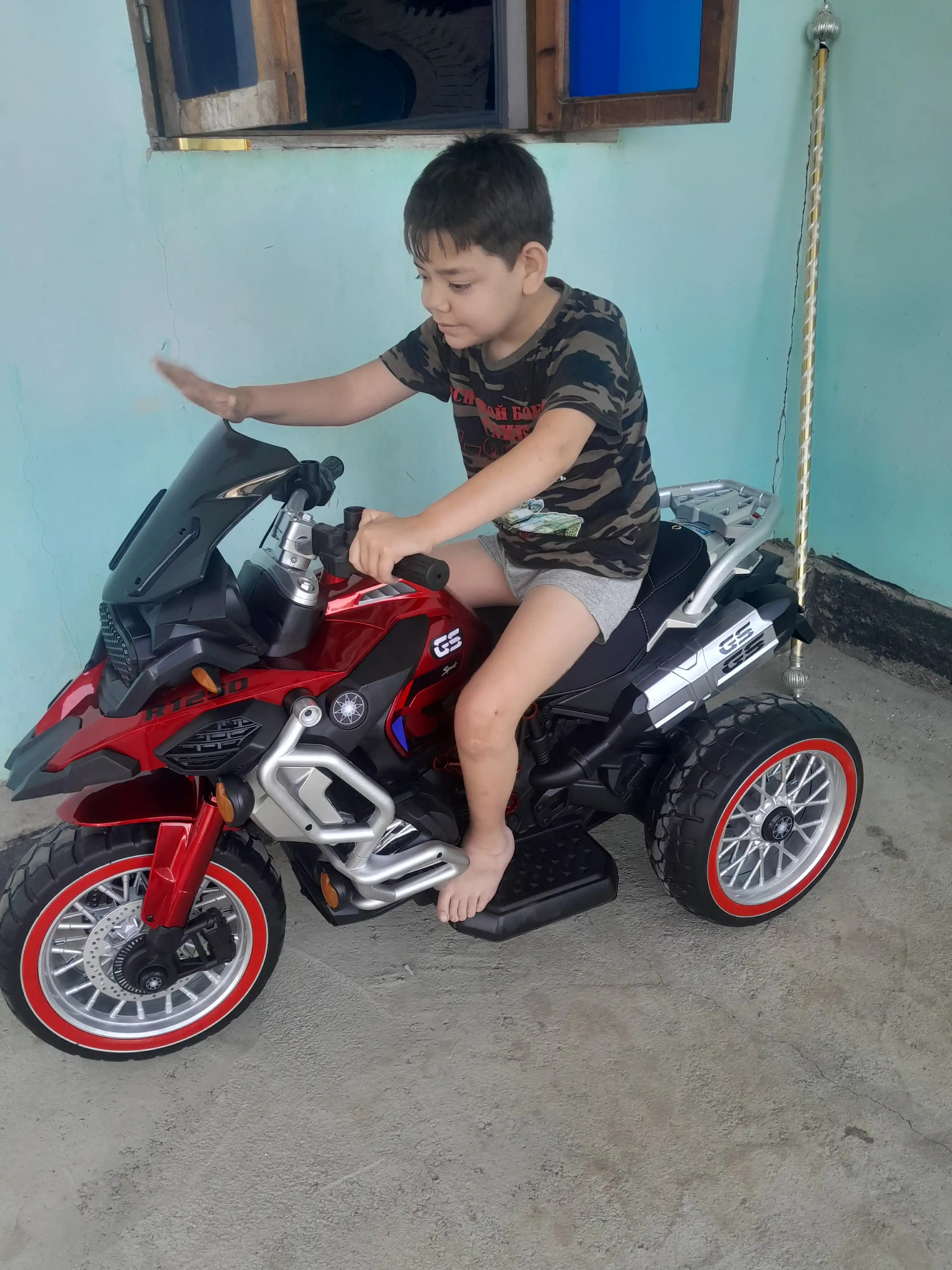 Katta bolalar mototsikli, 4 yoshdan 12 yoshgacha