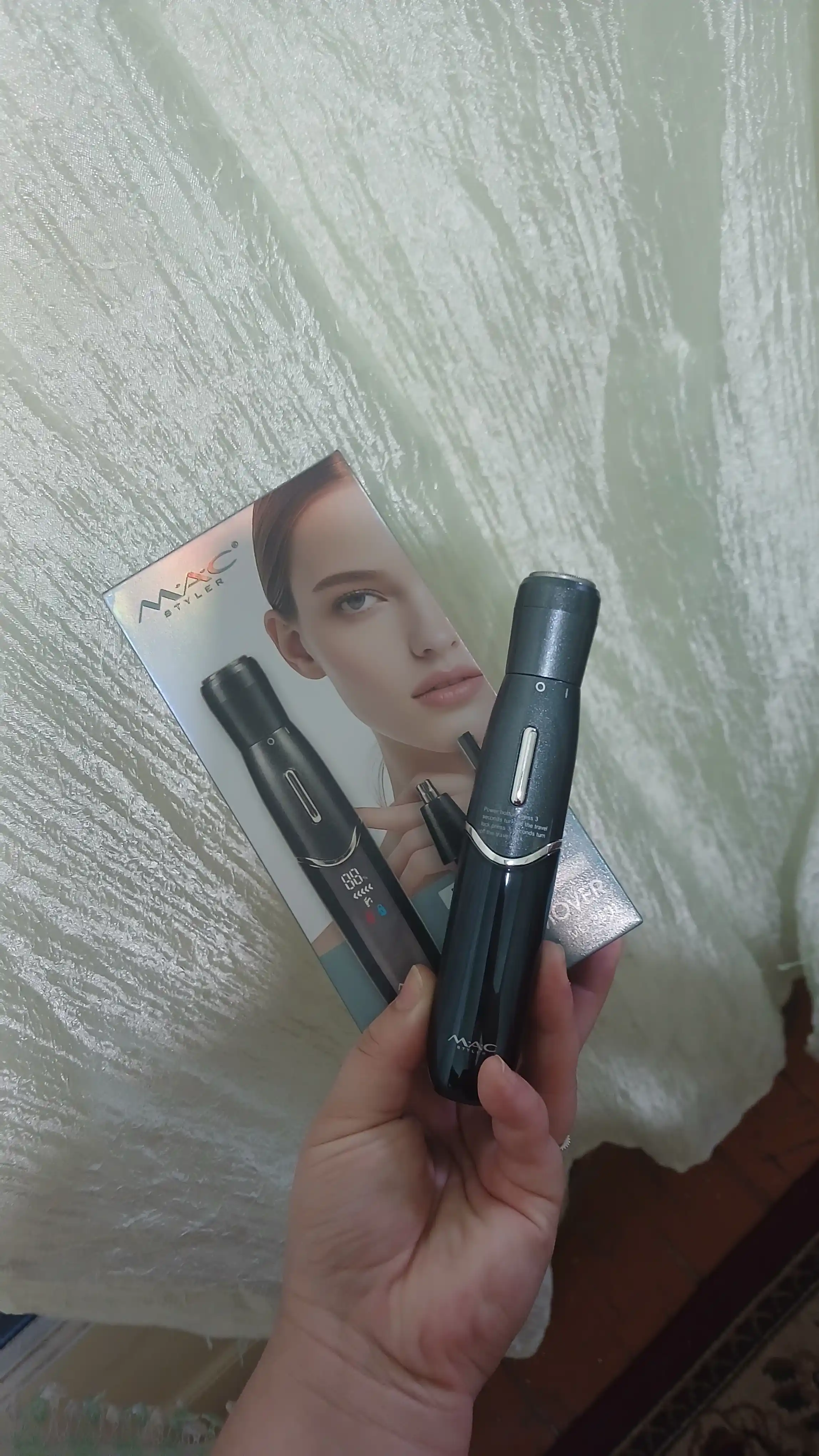 Professional trimmer mashinkasi yuzdagi tuklarni tozalash uchun