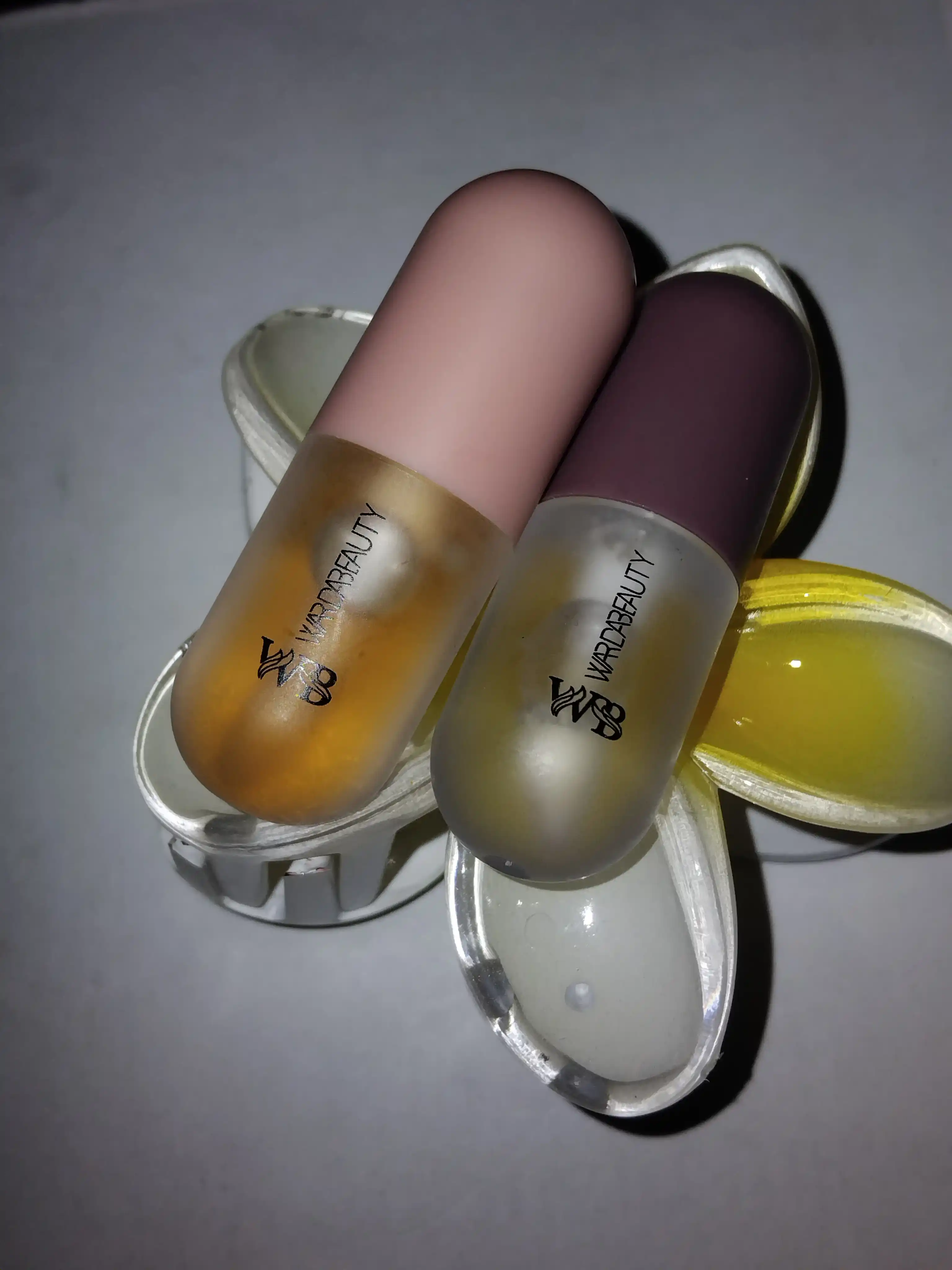 Kun va tun uchun hajm beruvchi lab blyesklari toplami, 3+3 ml