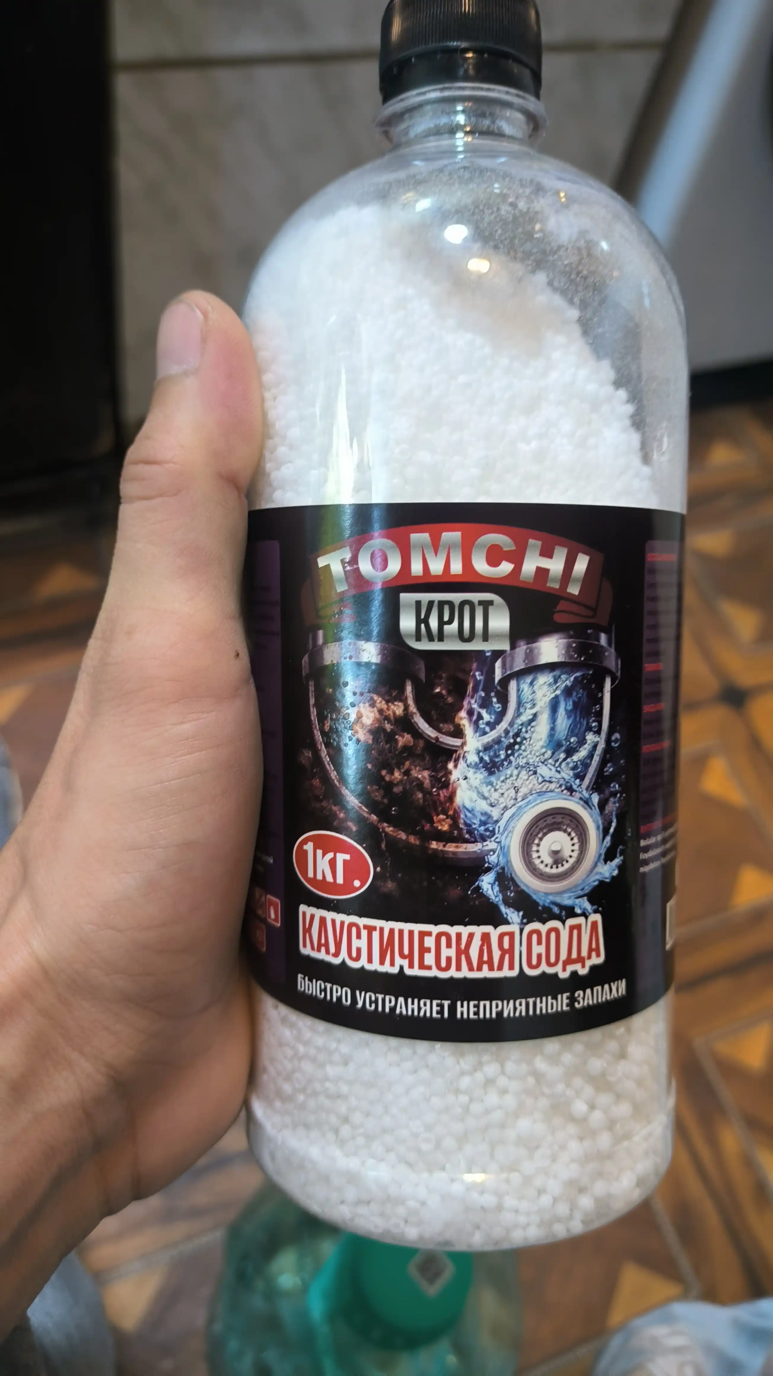 Каустическая сода Tomchi I 1 кг, эффективное средство для чистки и удаления засоров труб