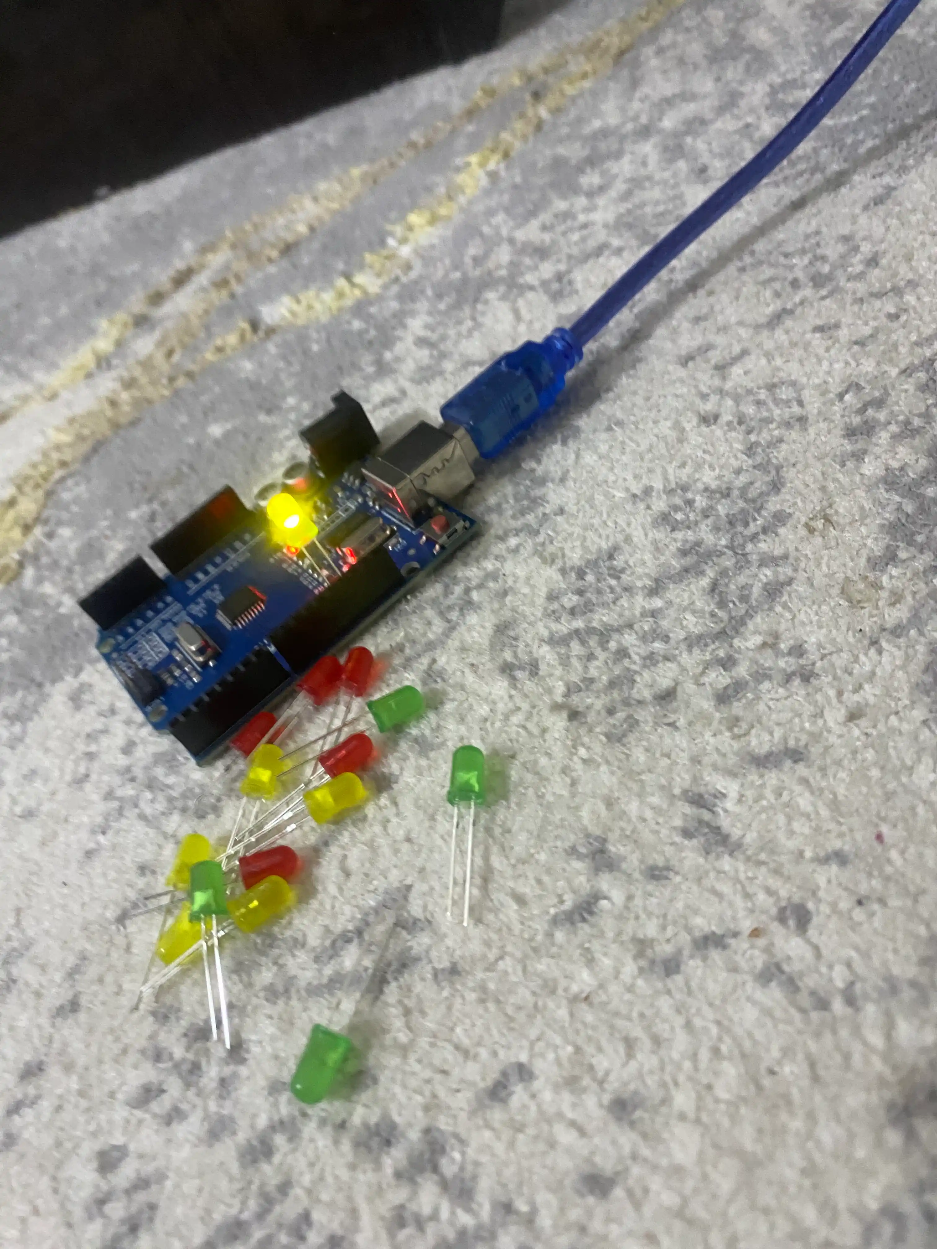 Минимальные наборы компонентов для начинающих,  по Arduino и робототехнике