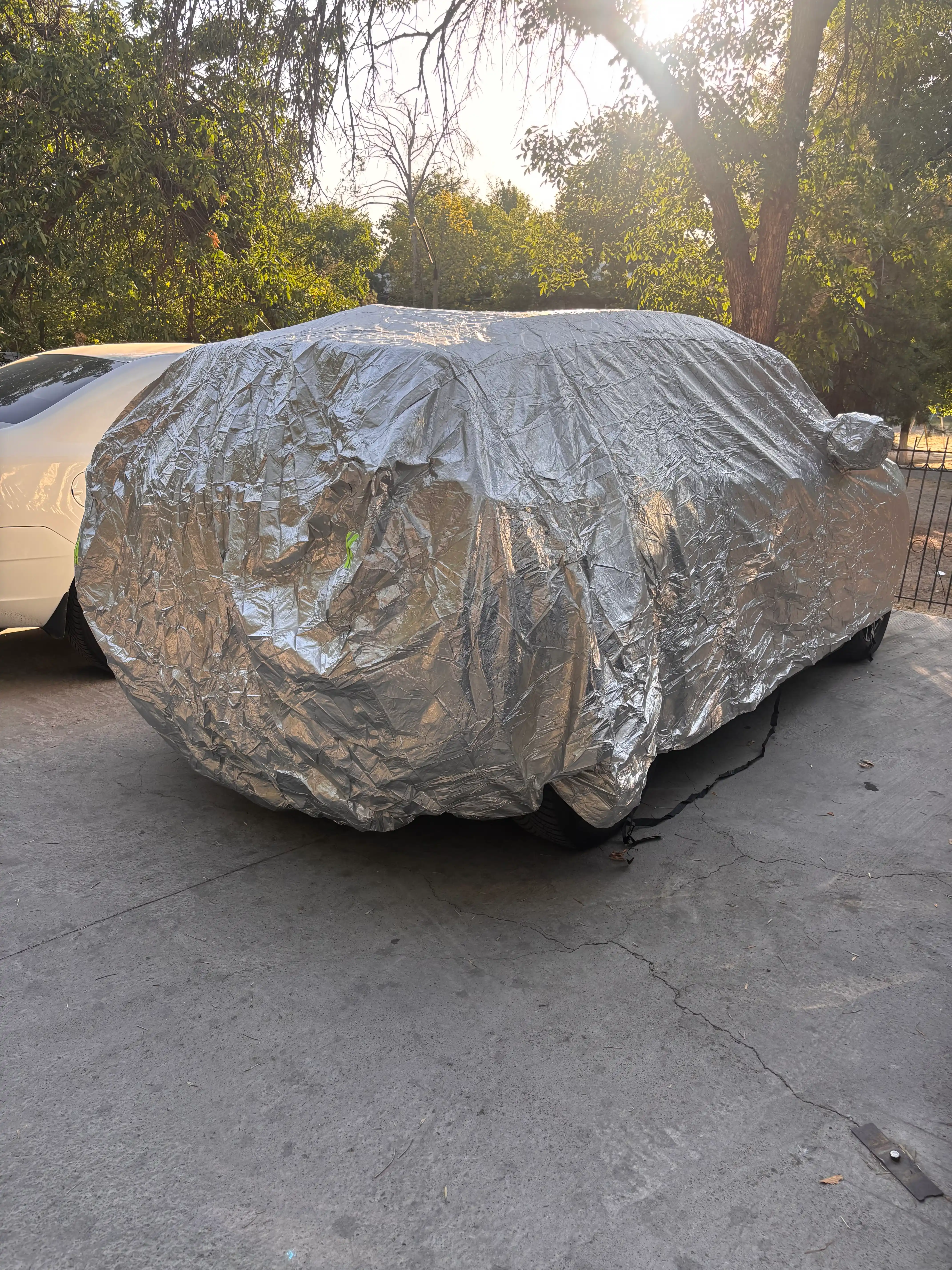 TENT bostirmasi uchun barcha mavsumlarga mos keladigan universal suv o‘tkazmaydigan himoya g‘ilofi