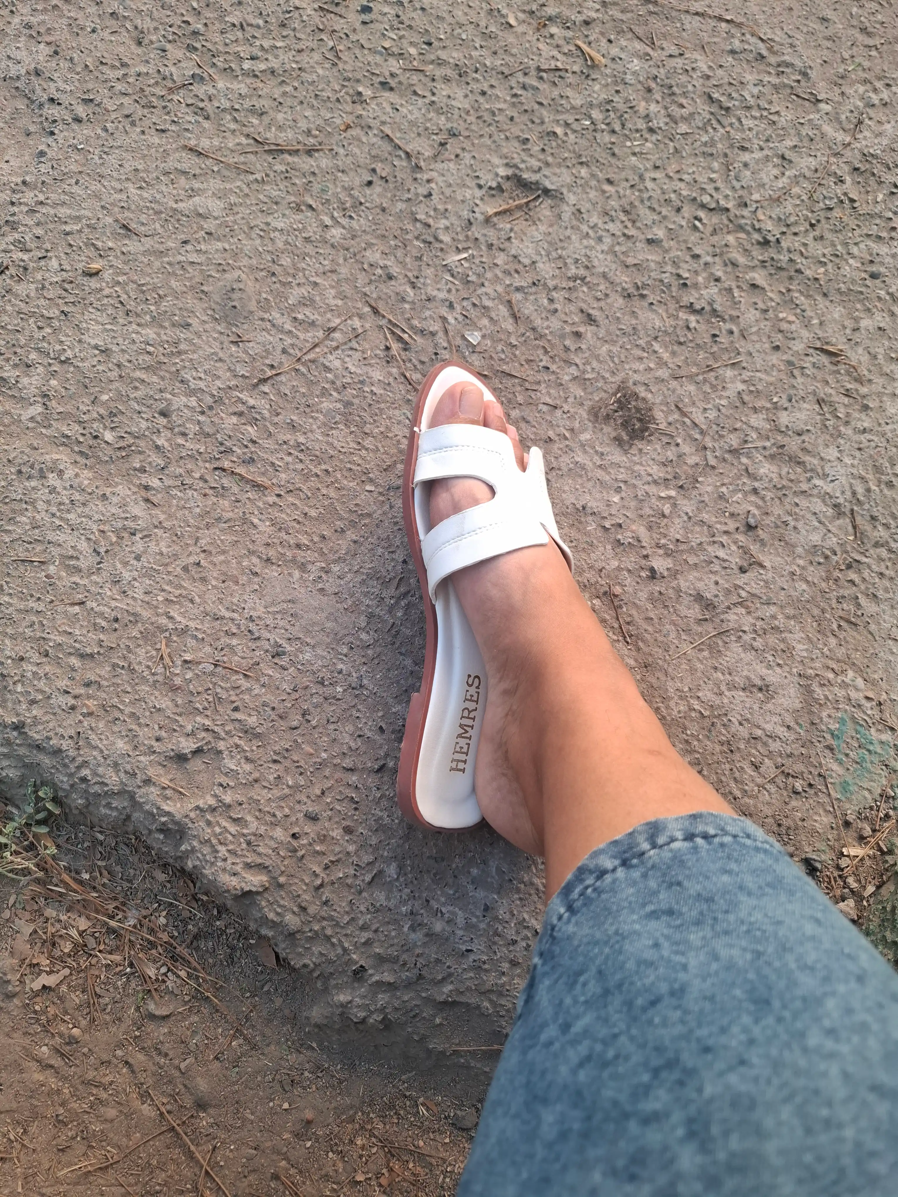 Yuqori sifatli ayollar shippaklari, Hermes shippaklari, ayollar poyabzali, 36-41 malomerka
