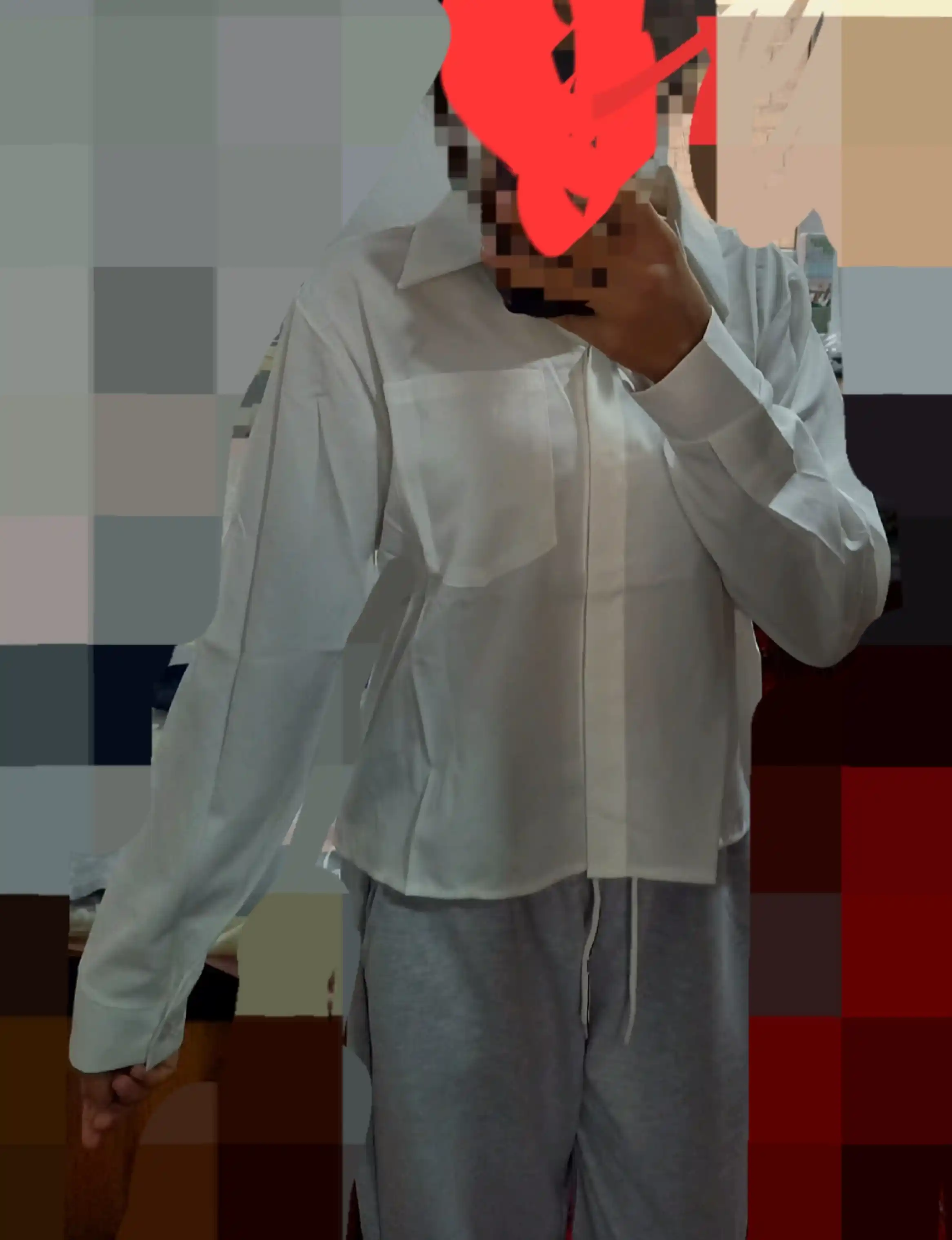 Ayollar ko'ylagi, kalta, katta o'lchamli, oq