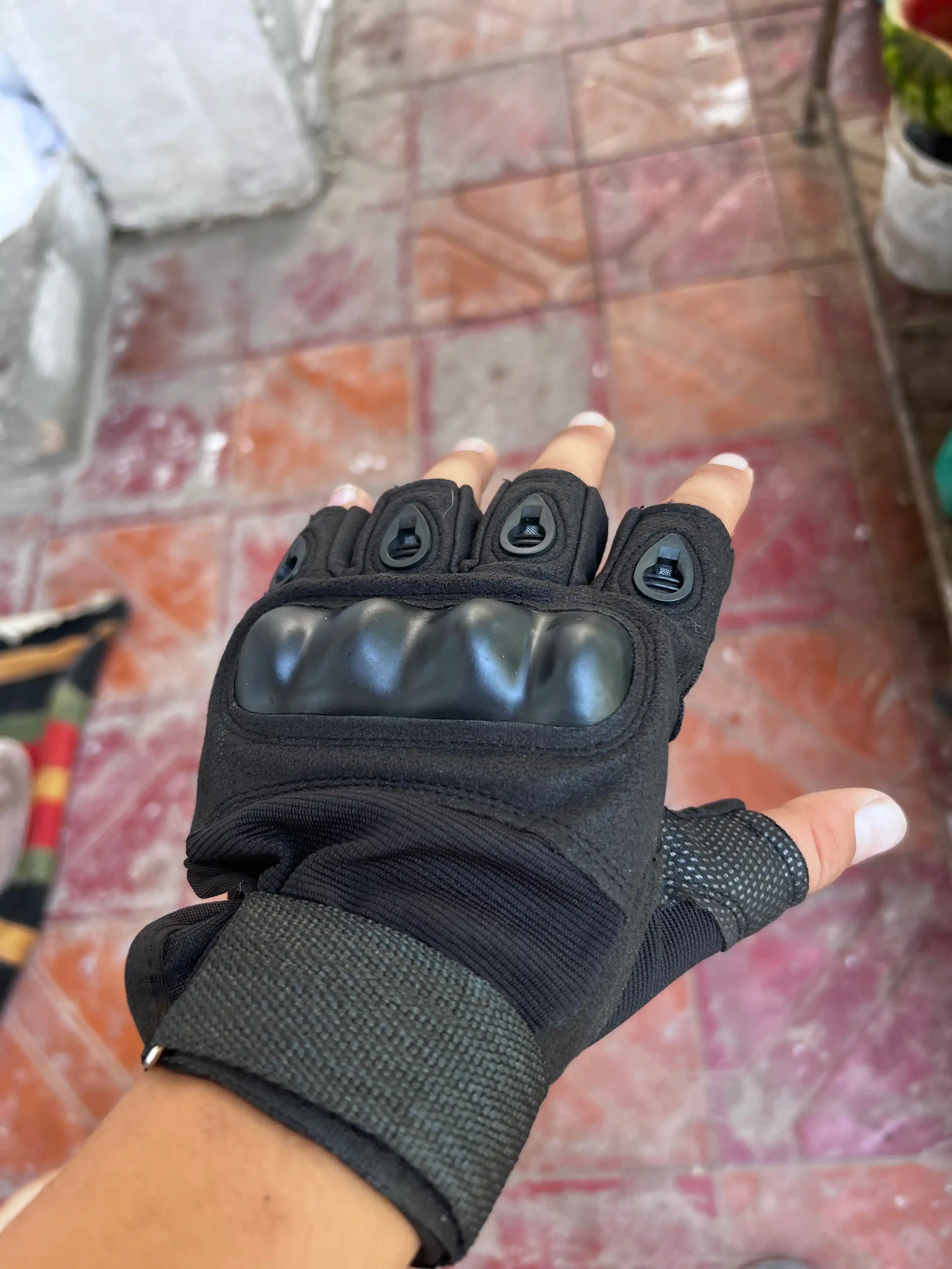 Тактические перчатки Tactical Pro с защитными вставками, вентиляцией и усиленной липучкой