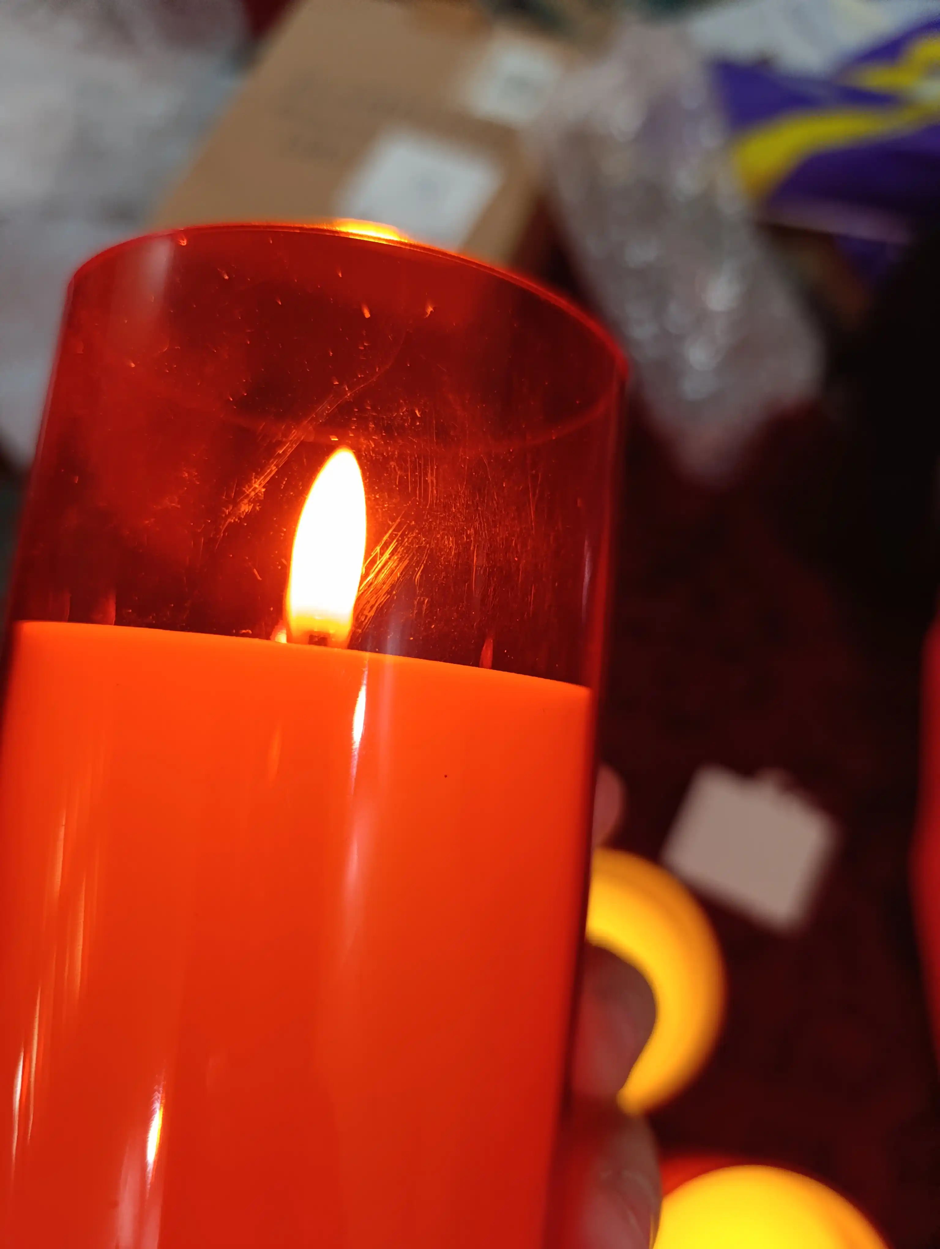Boshqaruv pulti bilan LED sharq yorug‘lik diodli shamlar