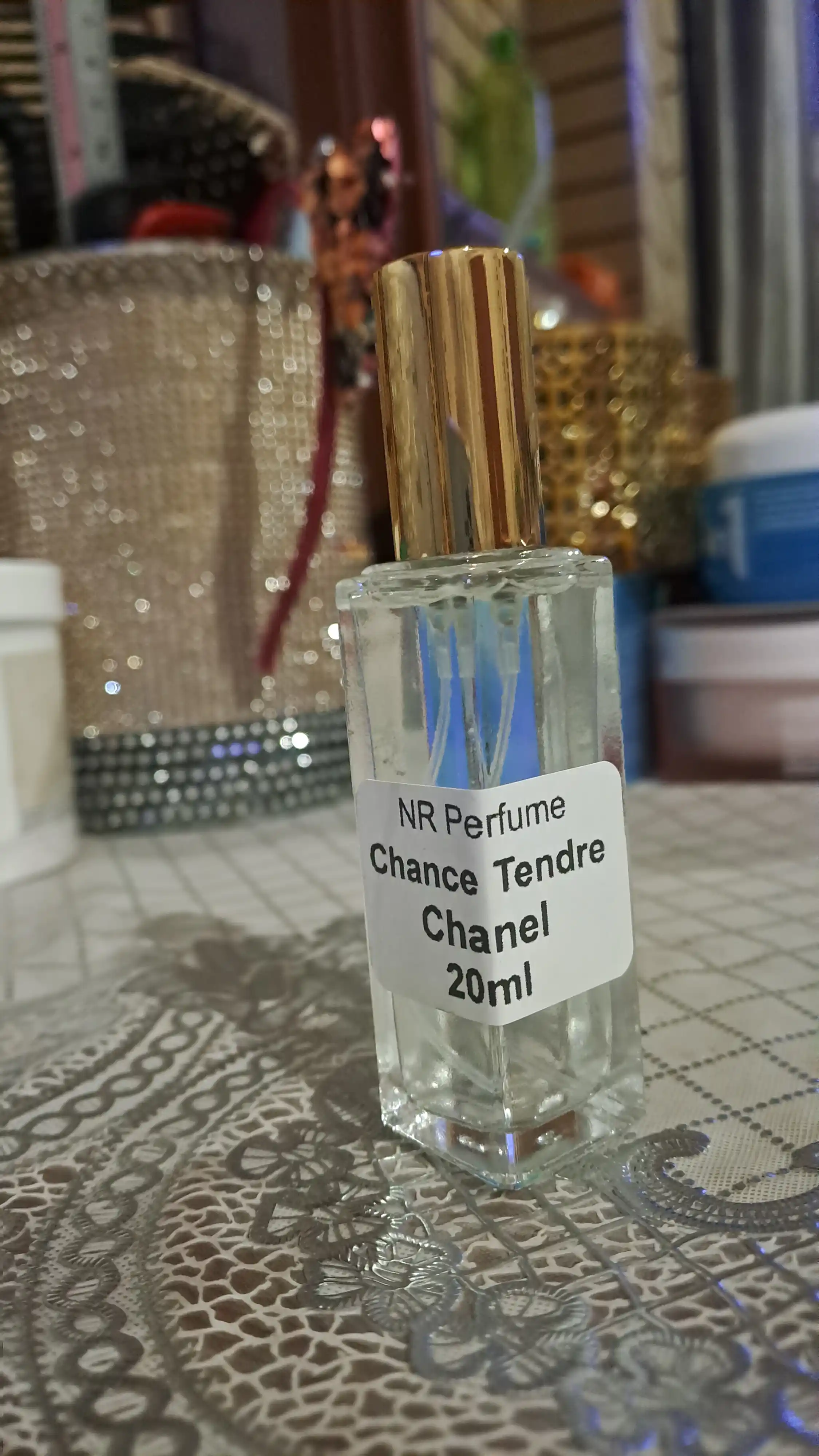 Atir Chanel Chance Tendre ayollar uchun, Fransiya