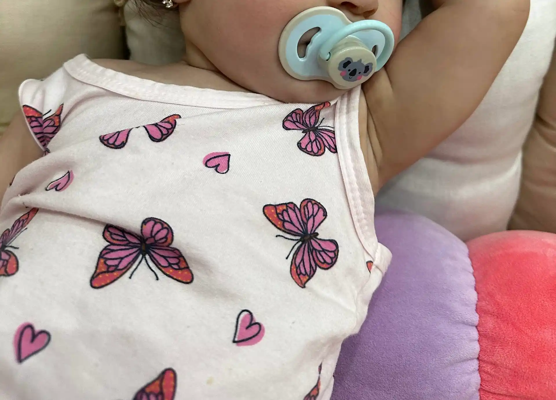 Babyland UltraSoft silikonli ortodontik so‘rg‘ich, 0-6-18 oylik
