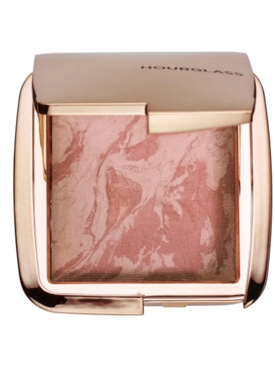 HOURGLASS Diffused Heat — сияющие и высокопигментированные румяна - 