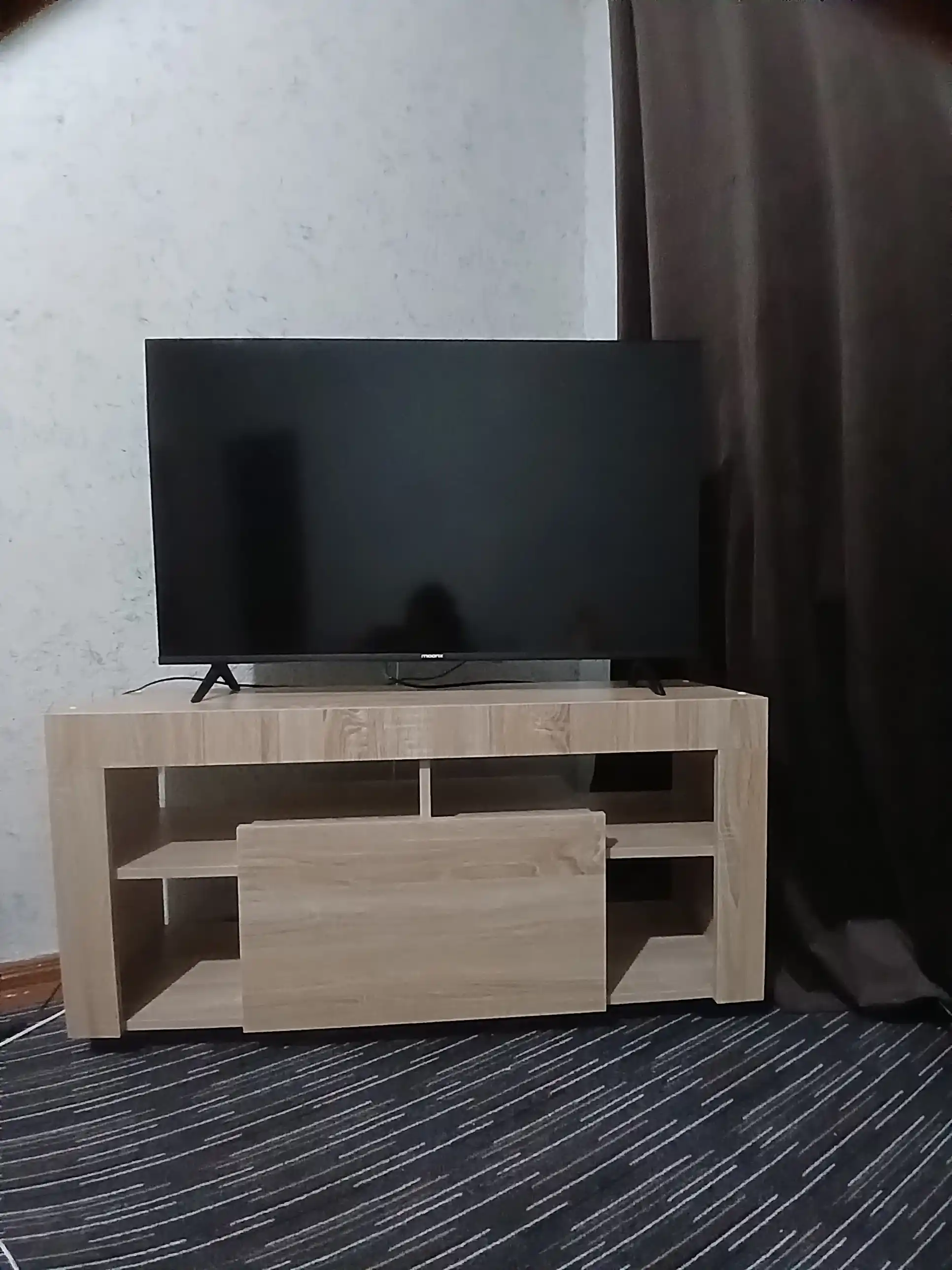 Тумба-подставка под телевизор LEETO, напольная, полностью собранная, 110*55*35 см