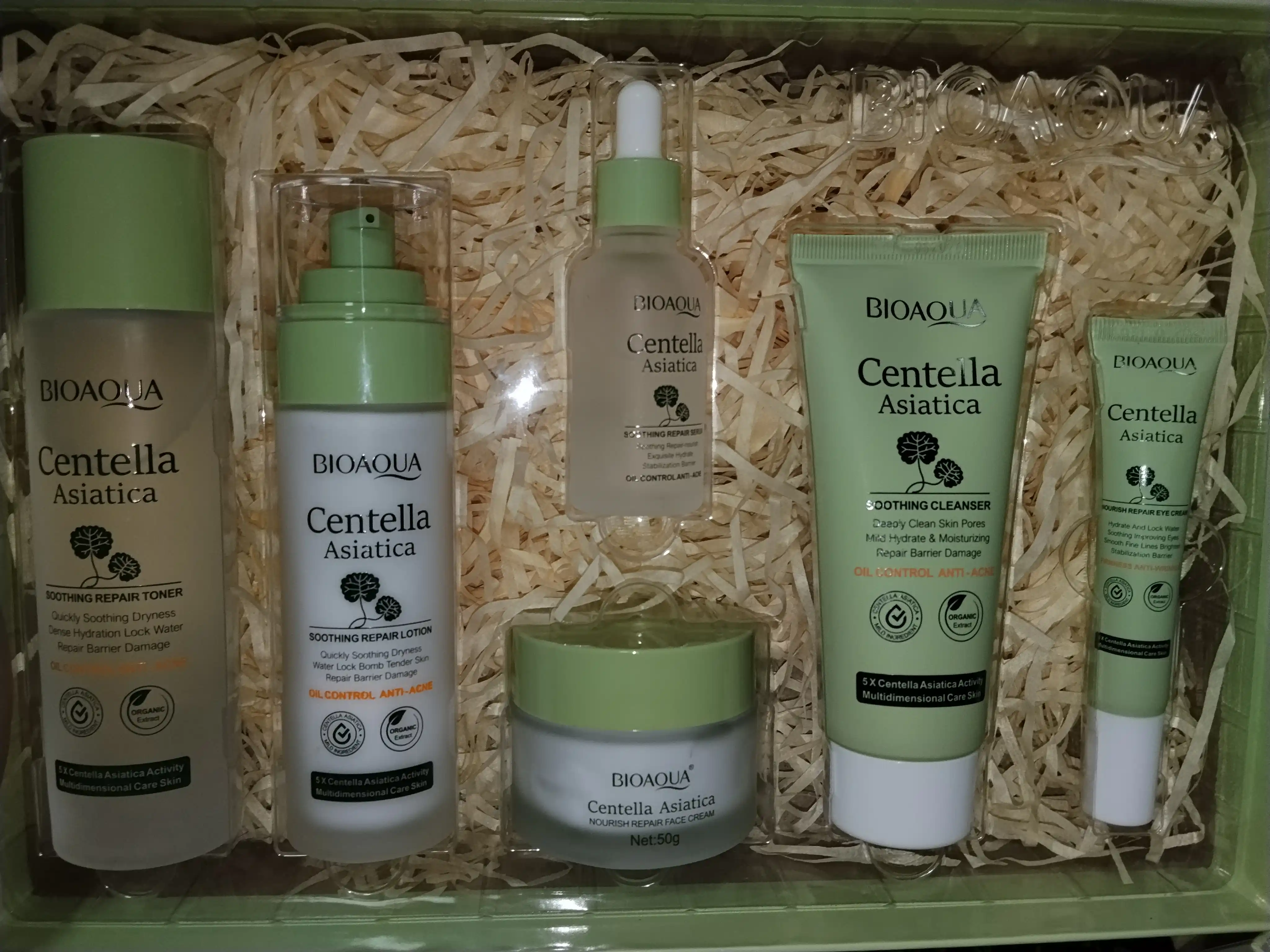 Набор для ухода за лицом Centella Asiatica 6 в 1 – успокаивающий, для всех типов кожи