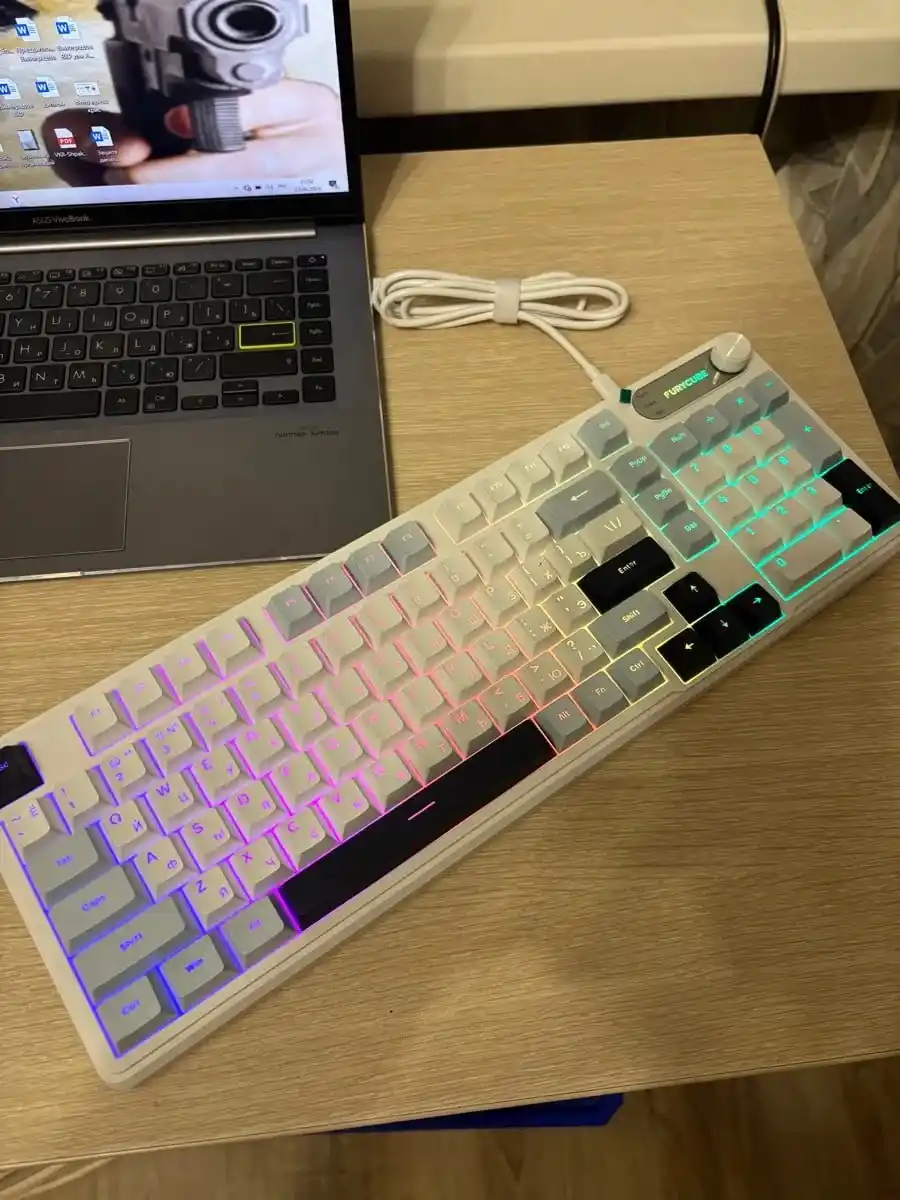 FURYCUBE IP98 o‘yin klaviaturasi RU/EN klaviaturasi, 98 ta tugma