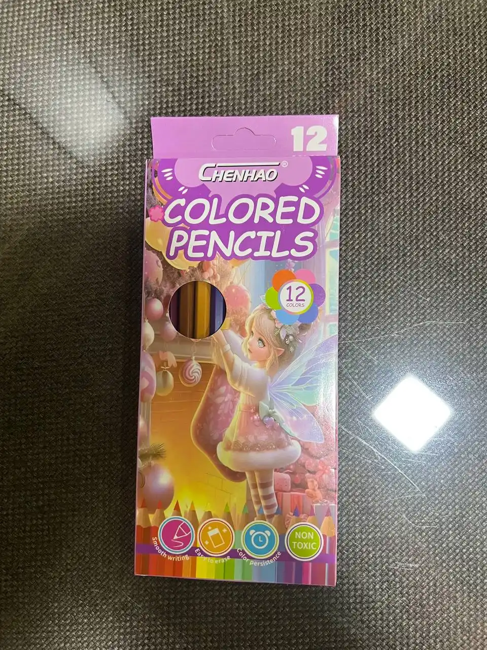 Rangli qalamlar, 12 xil rangda, rasm chizish uchun
