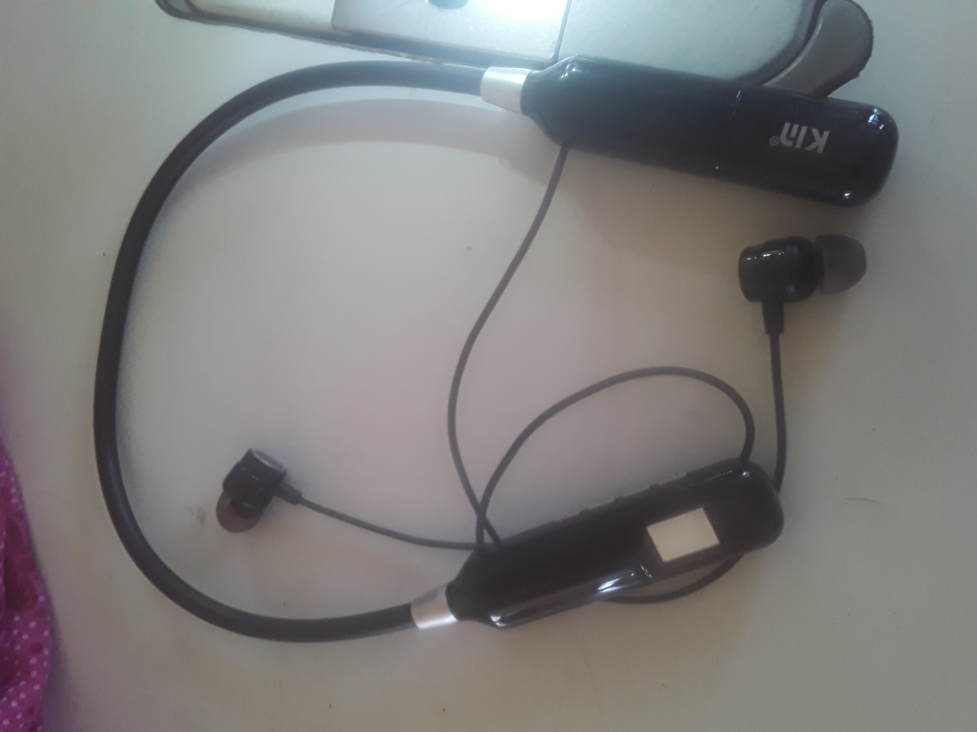 Simsiz quloqchin KIN KL112 neckband bluetooth 48 soat batareya sport naushnik