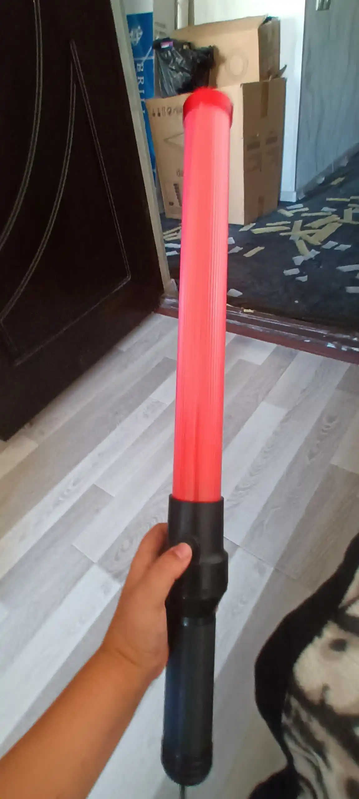 Svetodiodli jezl SF-900 — 3 rejimli signal tayoqchasi, LED chiroqli