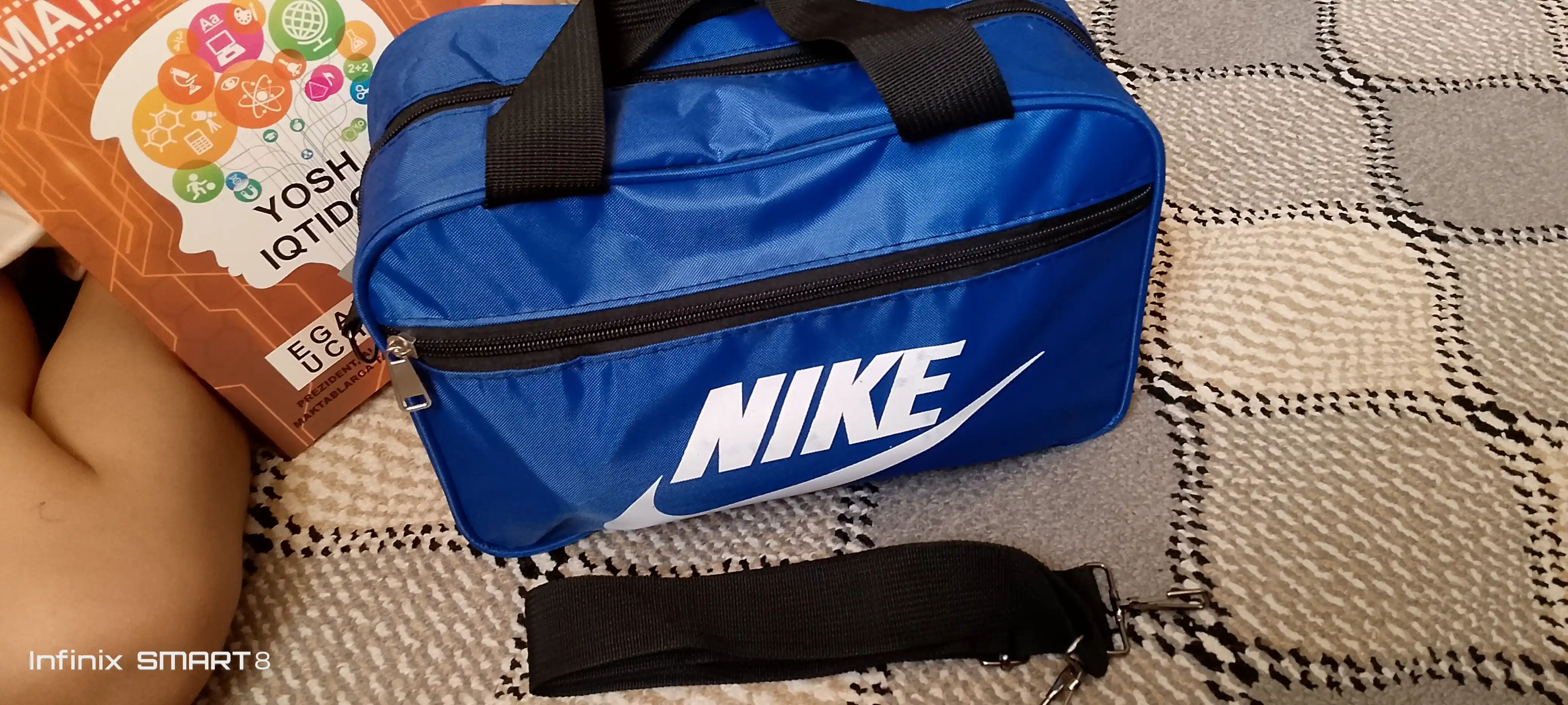 Sport sumkasi, erkaklar va ayollar uchun