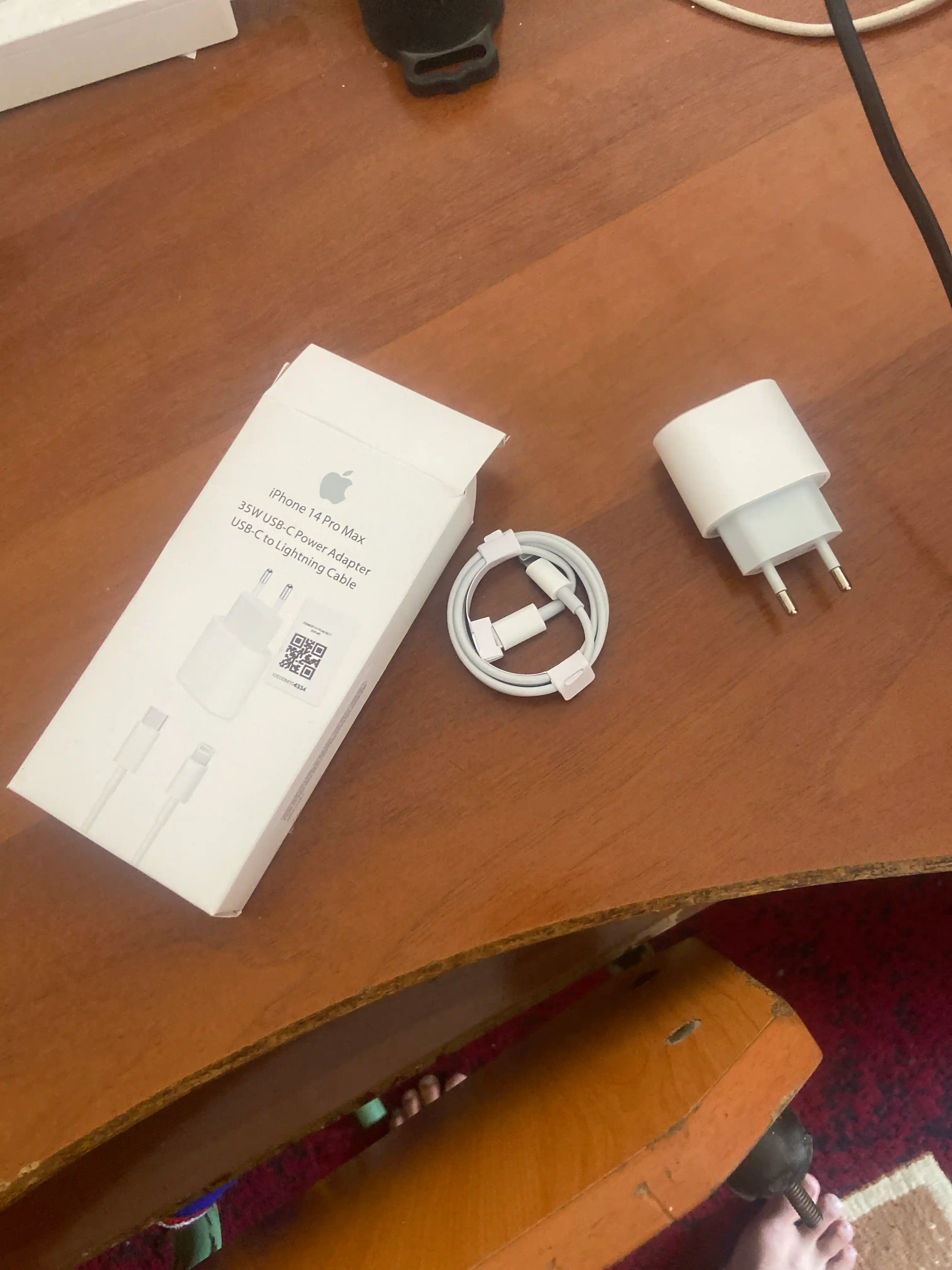 Зарядное устройство, адаптер питания 20 Вт, USB Type-C