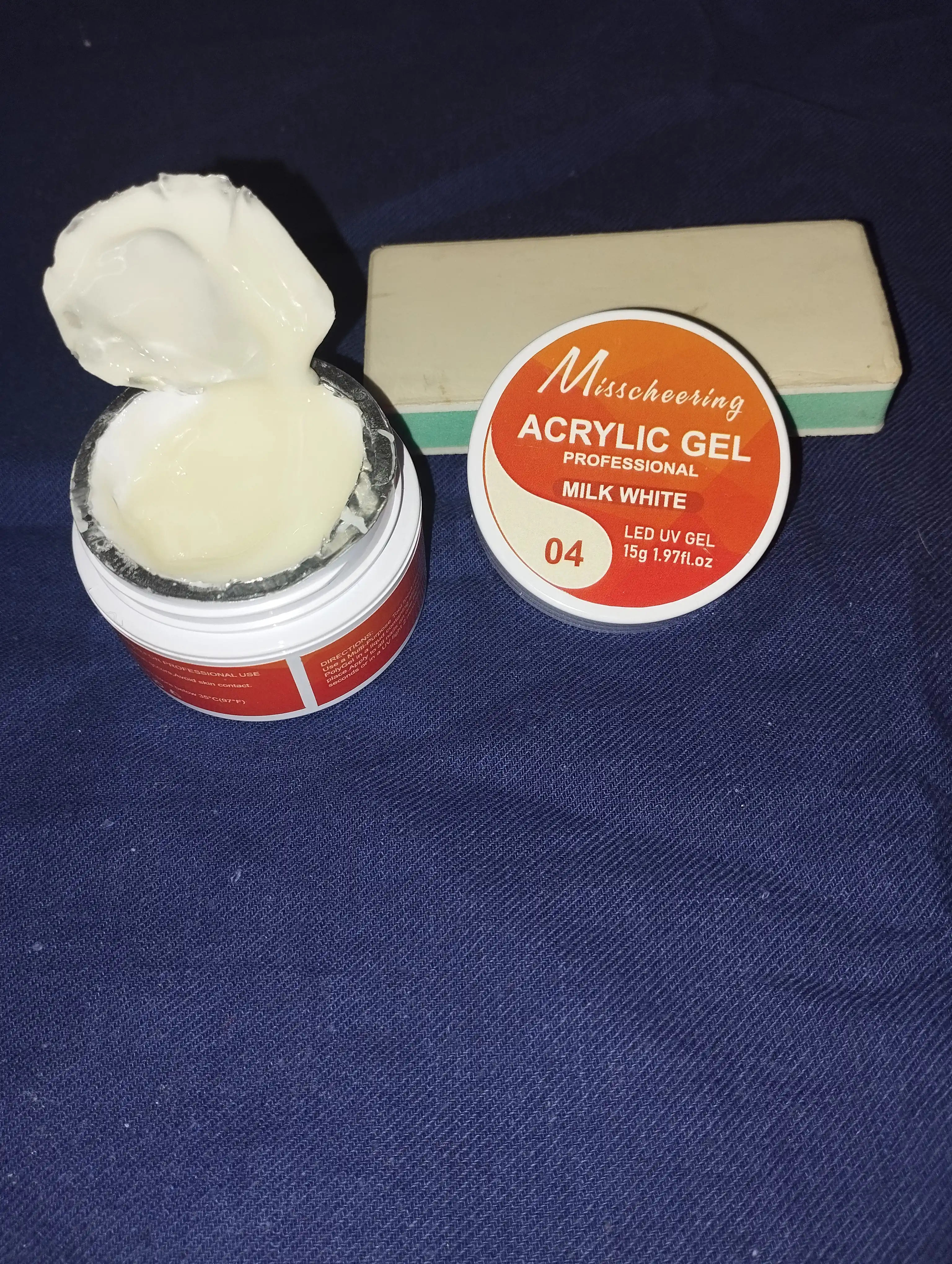 Tirnoqlarni o‘stirish va modellashtirish uchun akril-gel, rangli kamuflyaj, 15 g