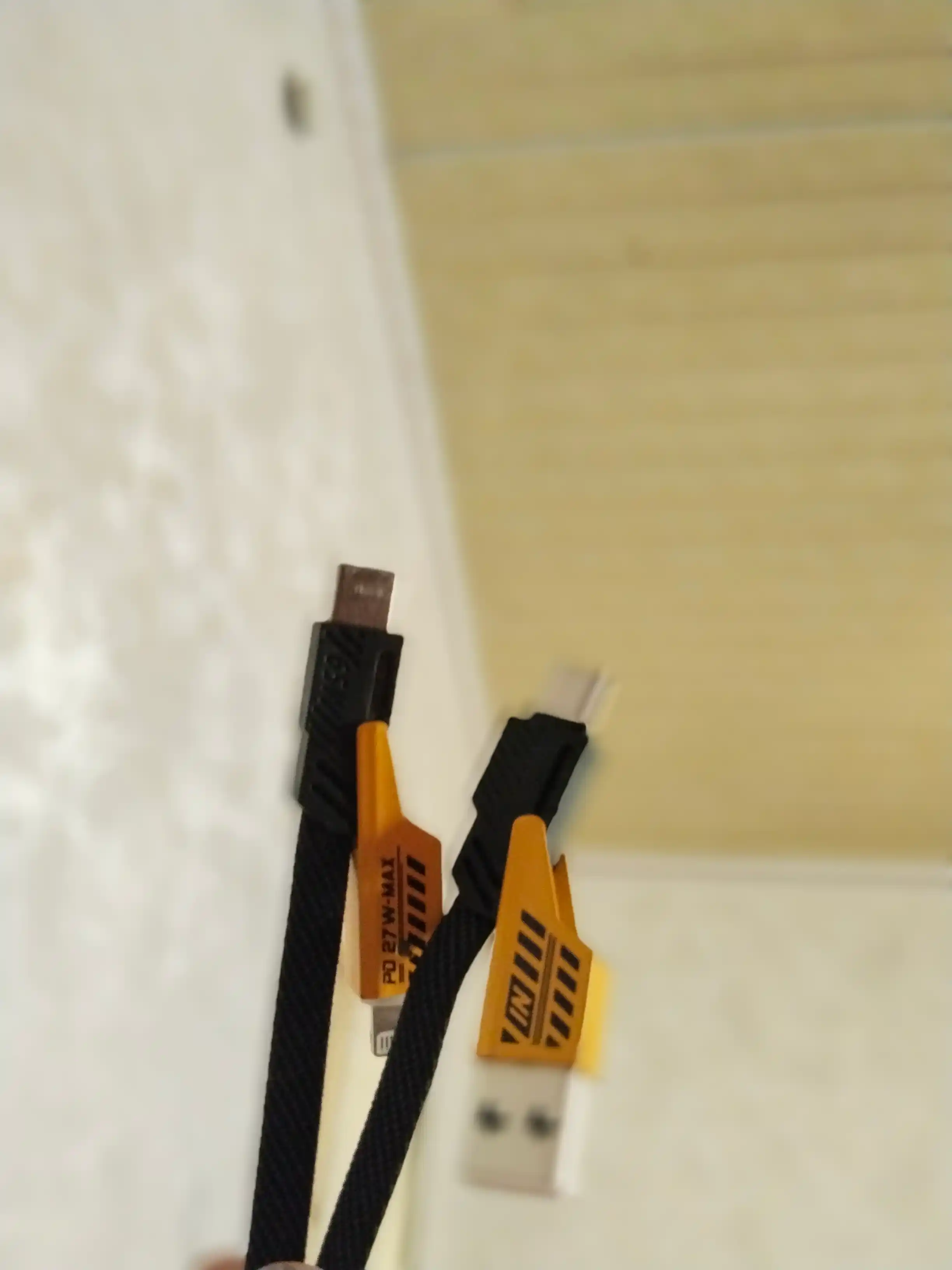 USB 4 TASI BIRDA Turbo Type-C/Lightning - USB-A/Type , быстрая зарядка