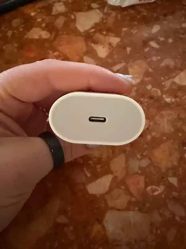 Зарядное устройство для iPhone, быстрая зарядка 20 Вт, с кабелем Type-C — Lightning