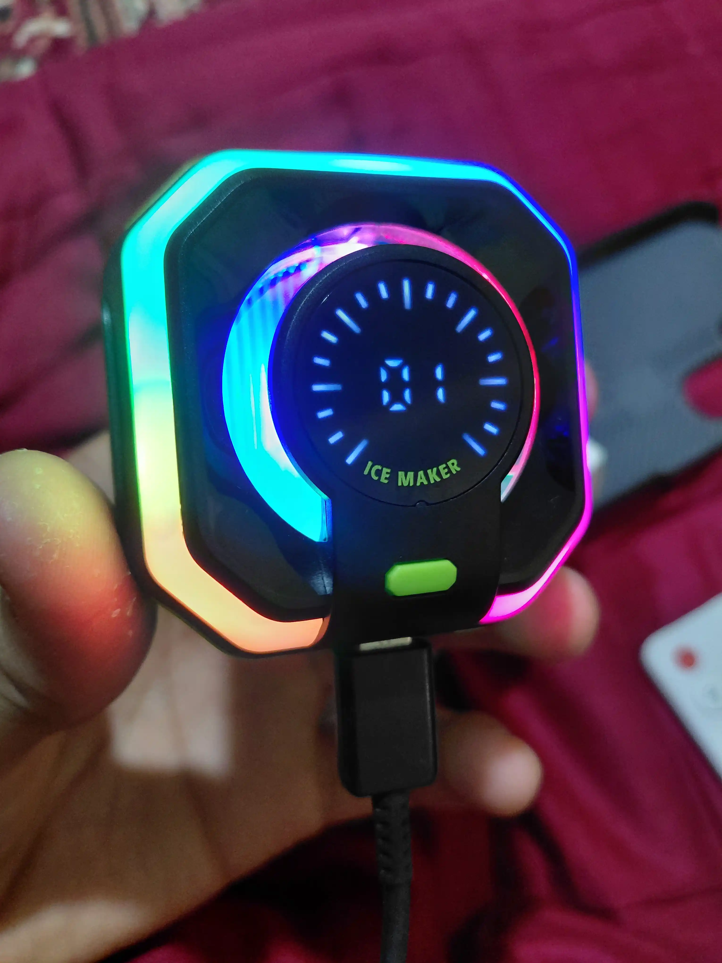 Кулер для телефона магнитный с RGB подсветкой, скорость вращения 8000 об/мин JS86