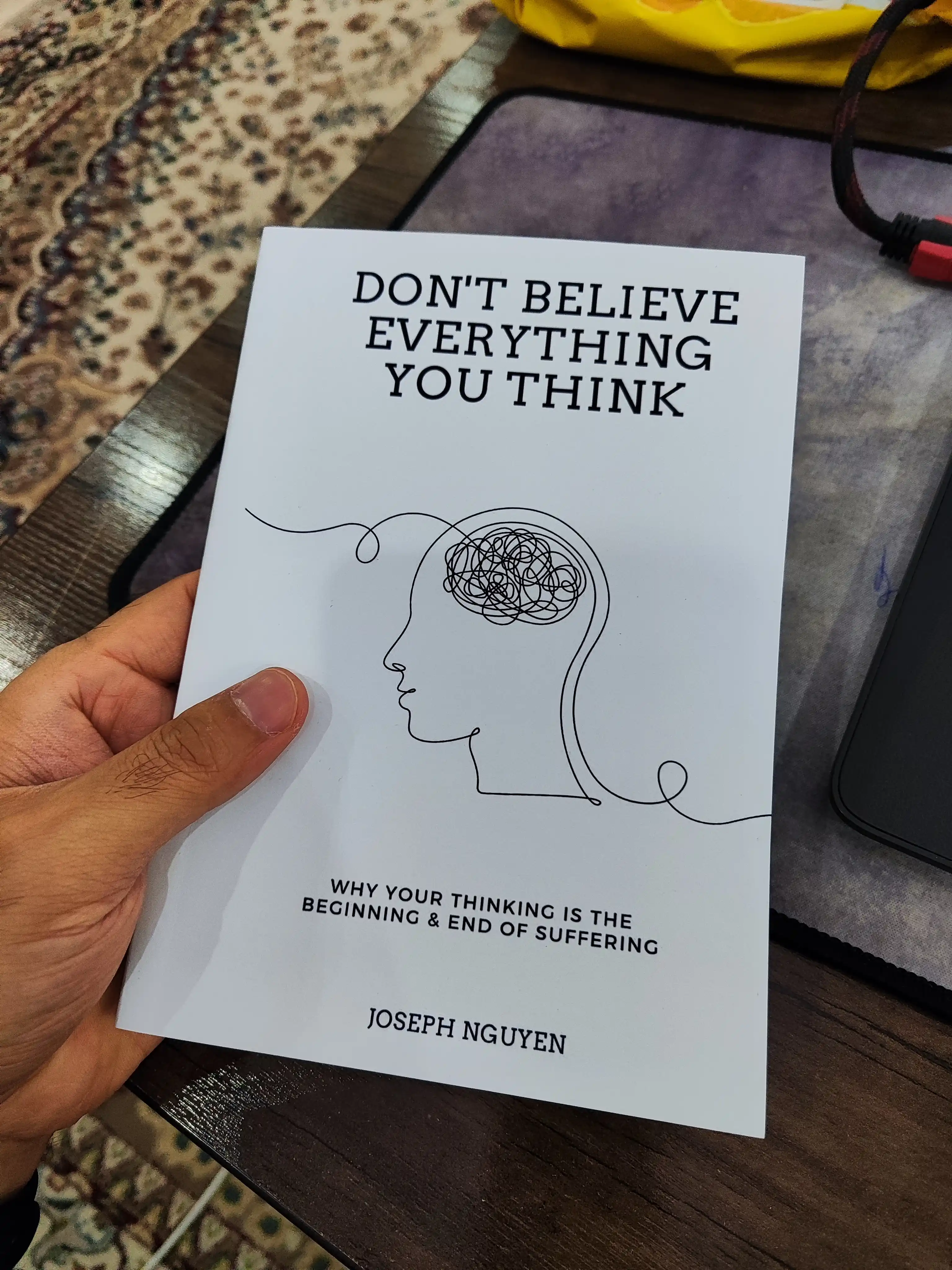 Kitob: “Don't believe everything you think” ingliz tilida