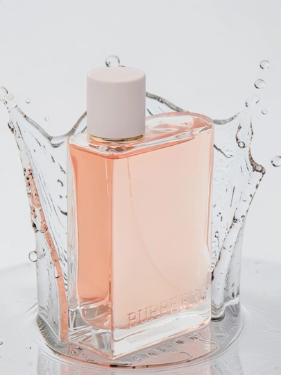 Burberry Her, Eau de parfum, ayollar uchun elegant parfyum suvi