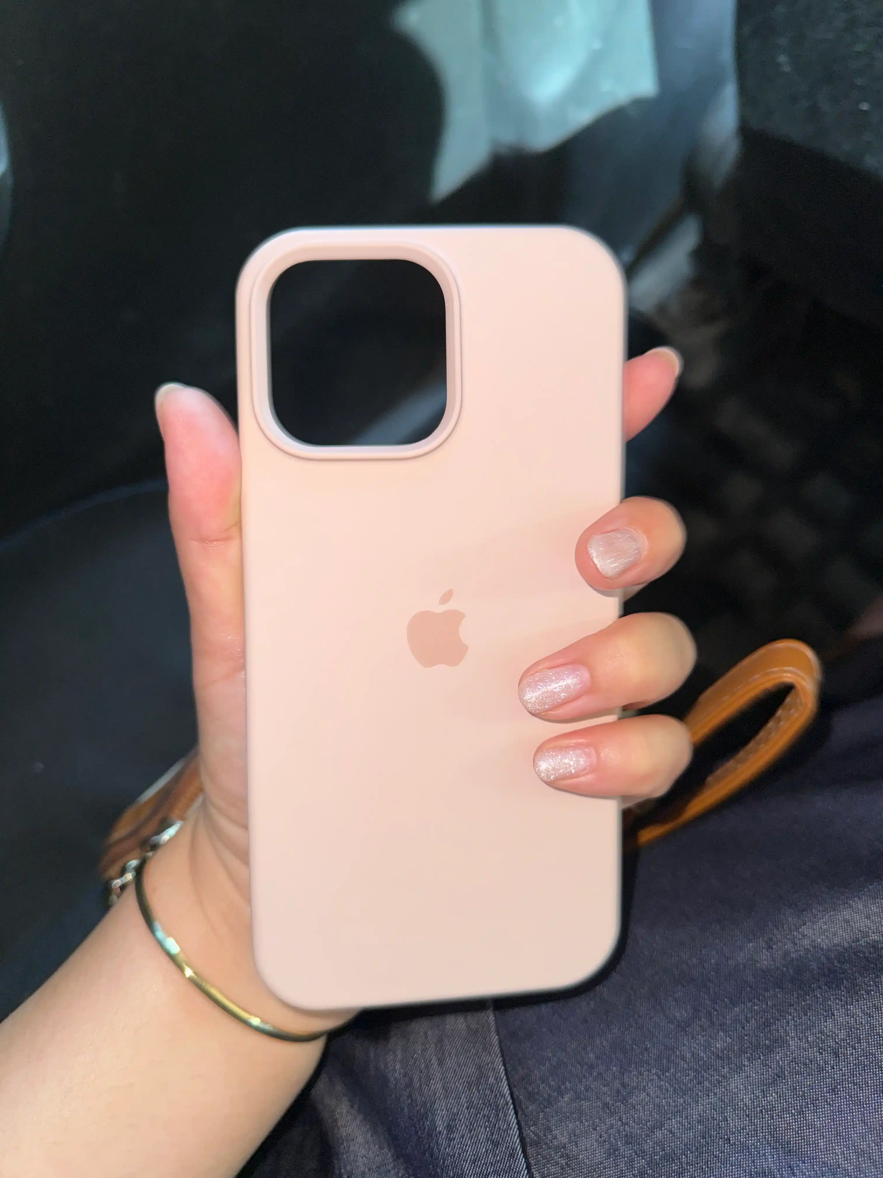 IPhone 11-17 Pro Max uchun MagSafe karbon g‘ilofi, yupqa, mustahkam himoya g‘ilofi