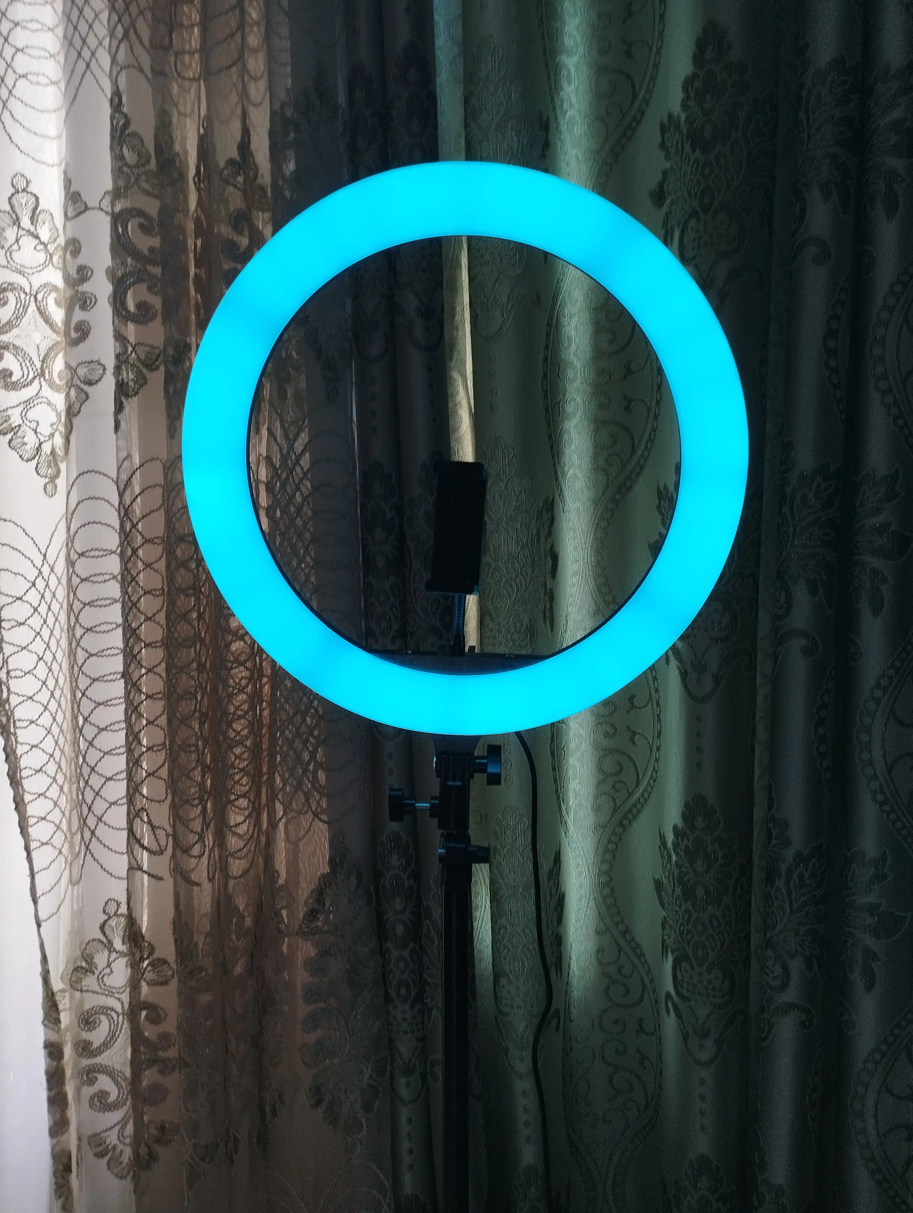 VIZON halqasimon lampasi, telefon lampasi bilan shtativ