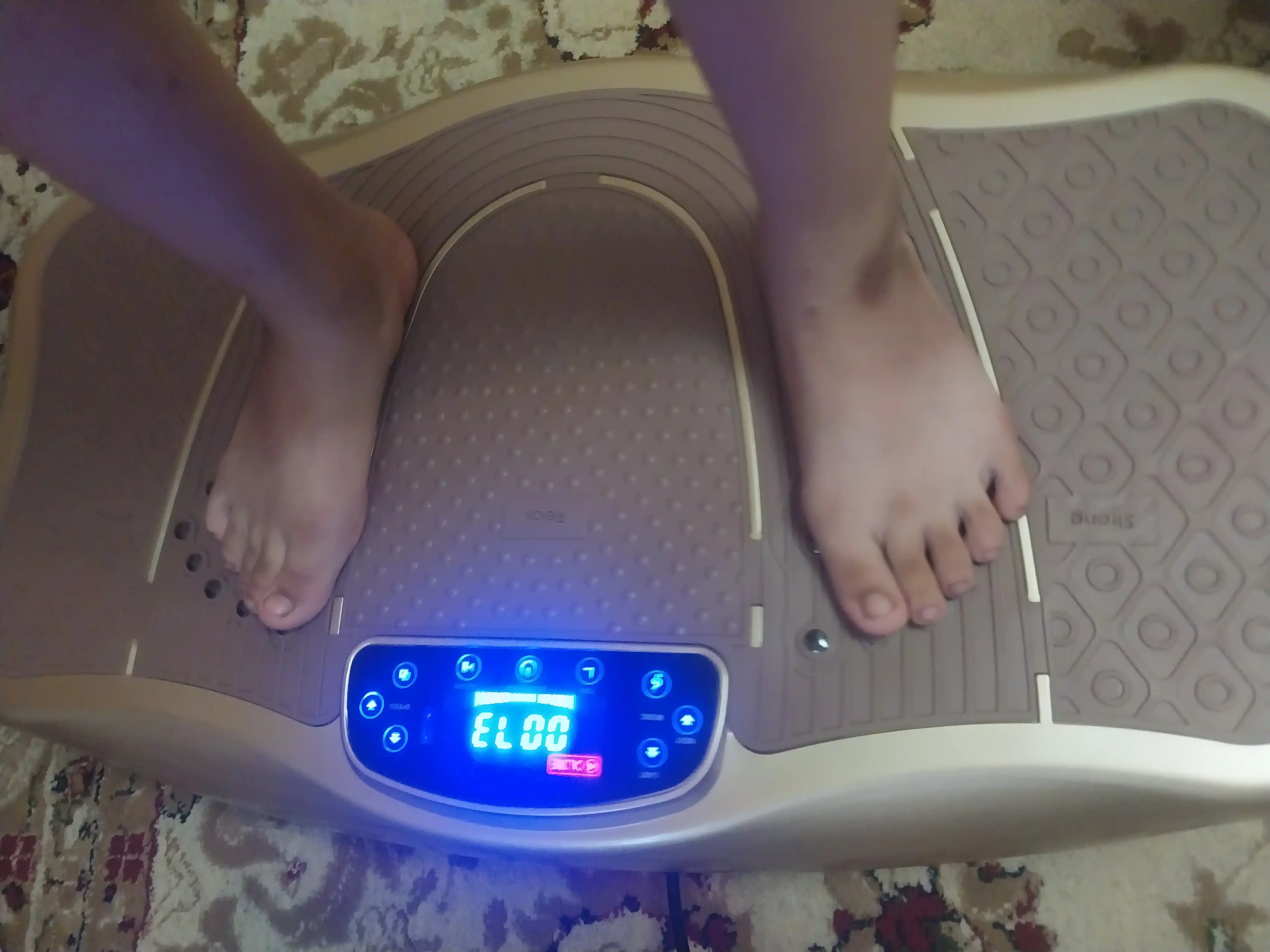 Vibratsion platforma, uy trenajyori, fitness platformasi, massaj platformasi
