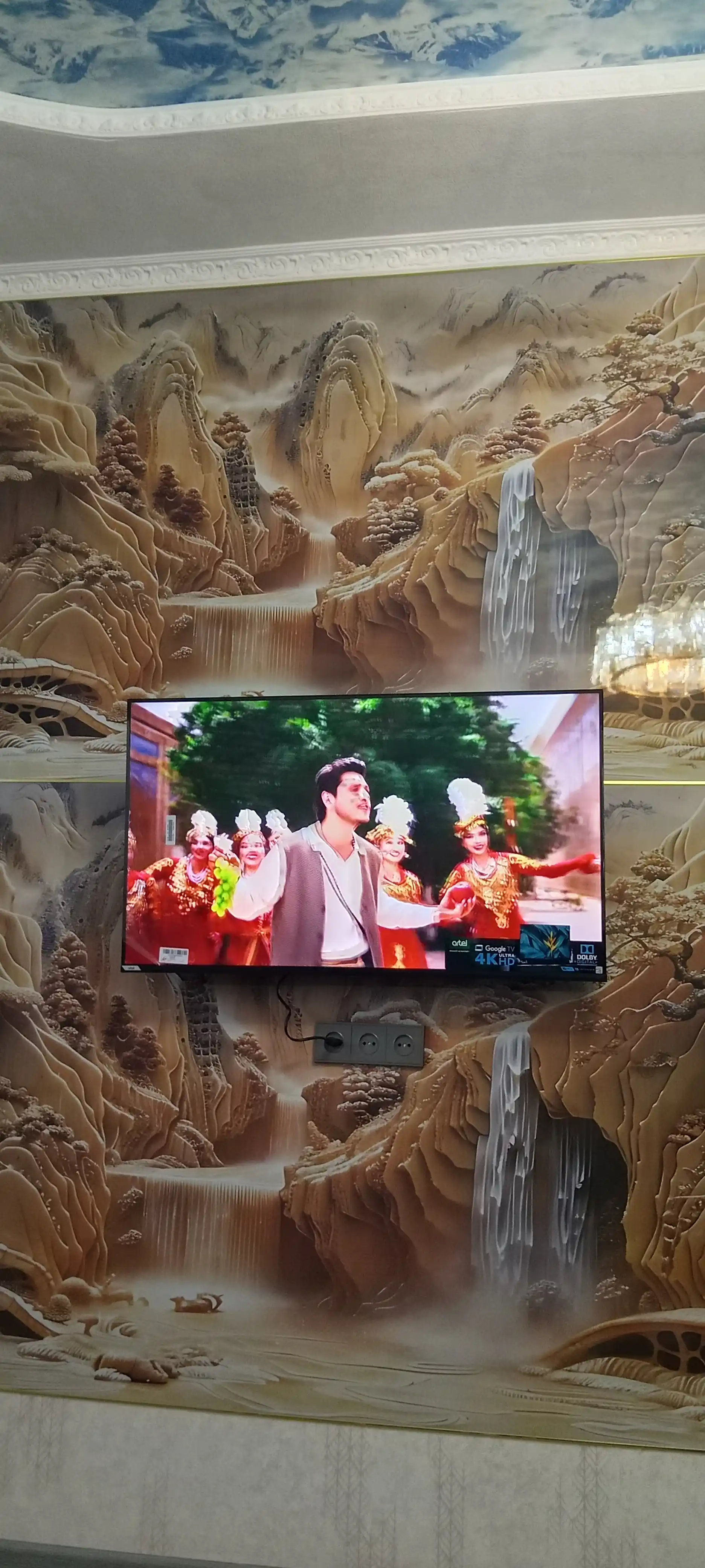 Телевизор Artel A50PUCH010 43" 50"4K UHD, пульт с голосовой