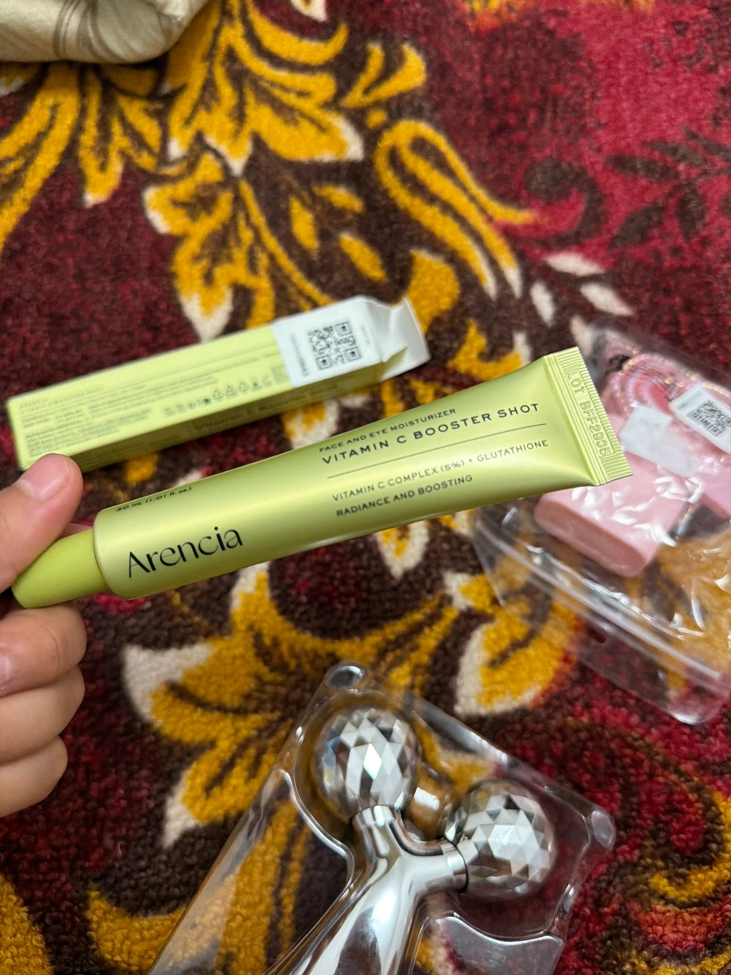 Arencia Vitamin C Glow Serum — teri rangini tekislovchi vitaminli zardob
