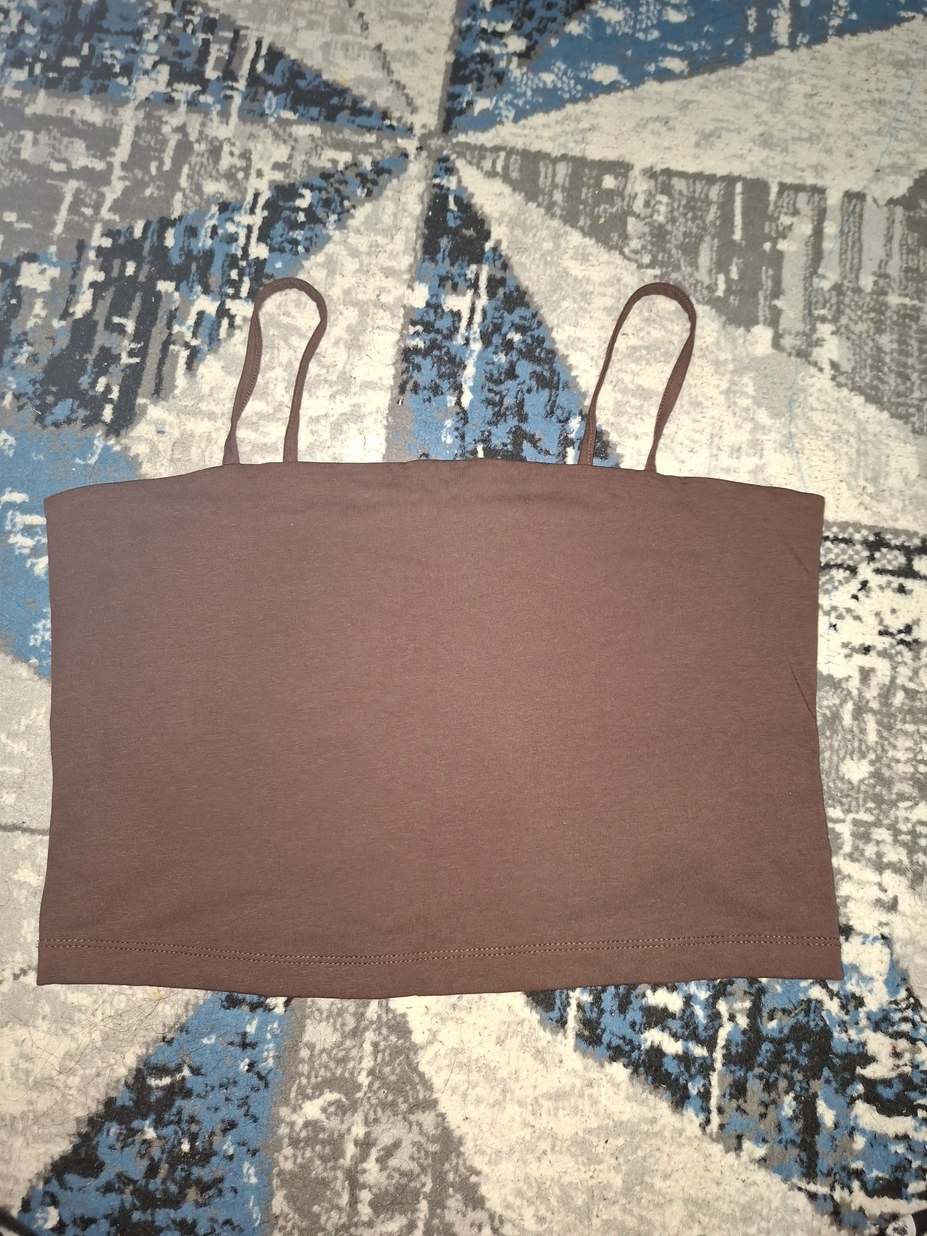 Ayollar uchun BASIC krop-top – Amor Cerasus Infans