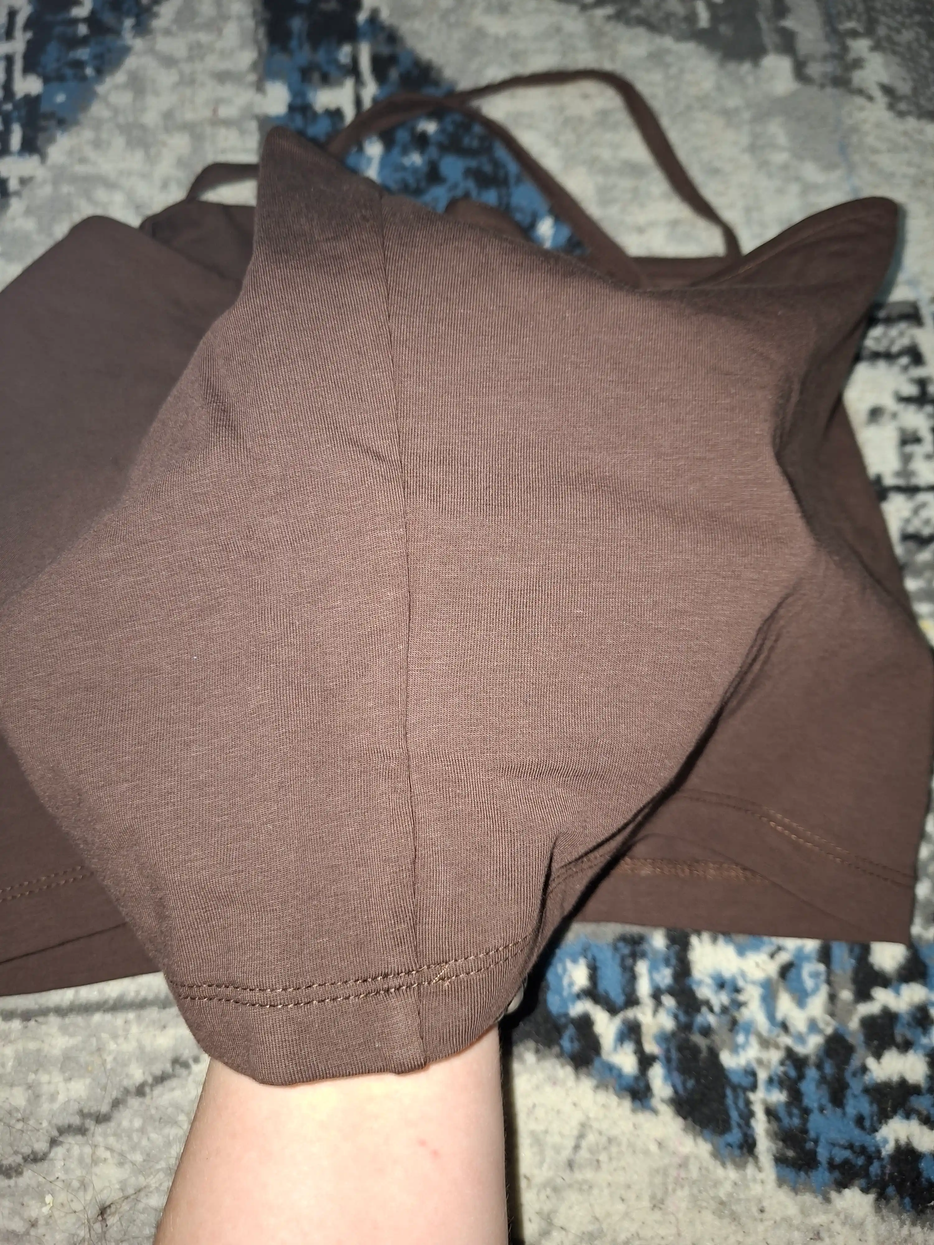 Ayollar uchun BASIC krop-top – Amor Cerasus Infans