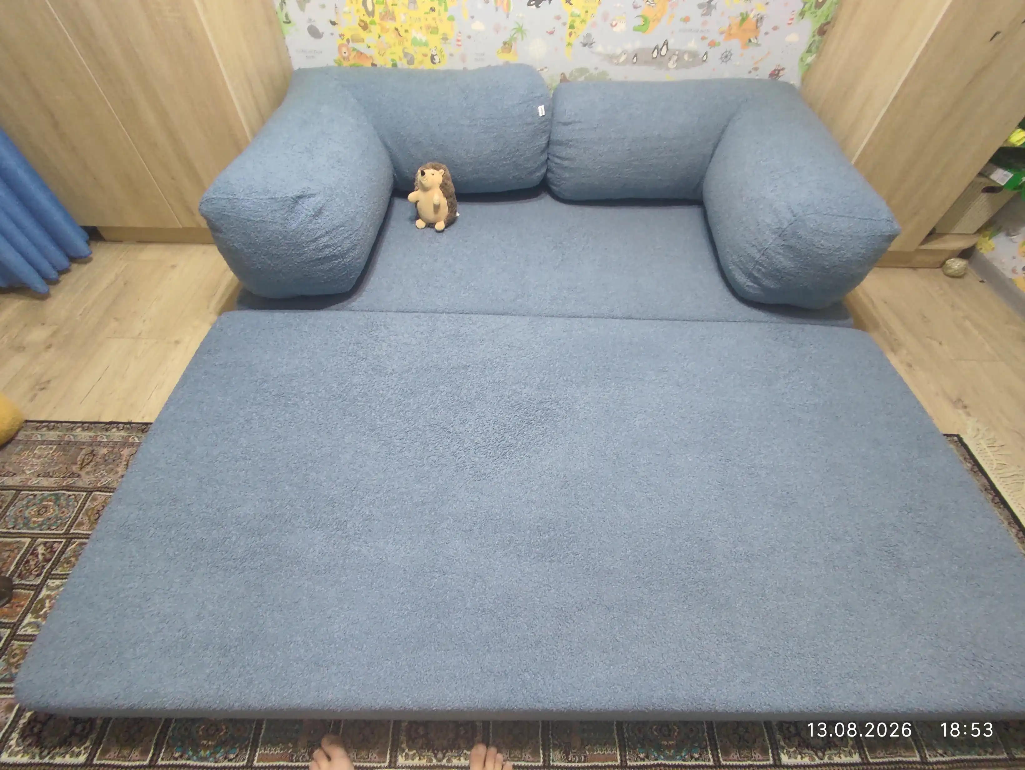Teddy karkassiz divan-krovat, 3 tasi 1 da divan-transformer, yigʻiladigan divan