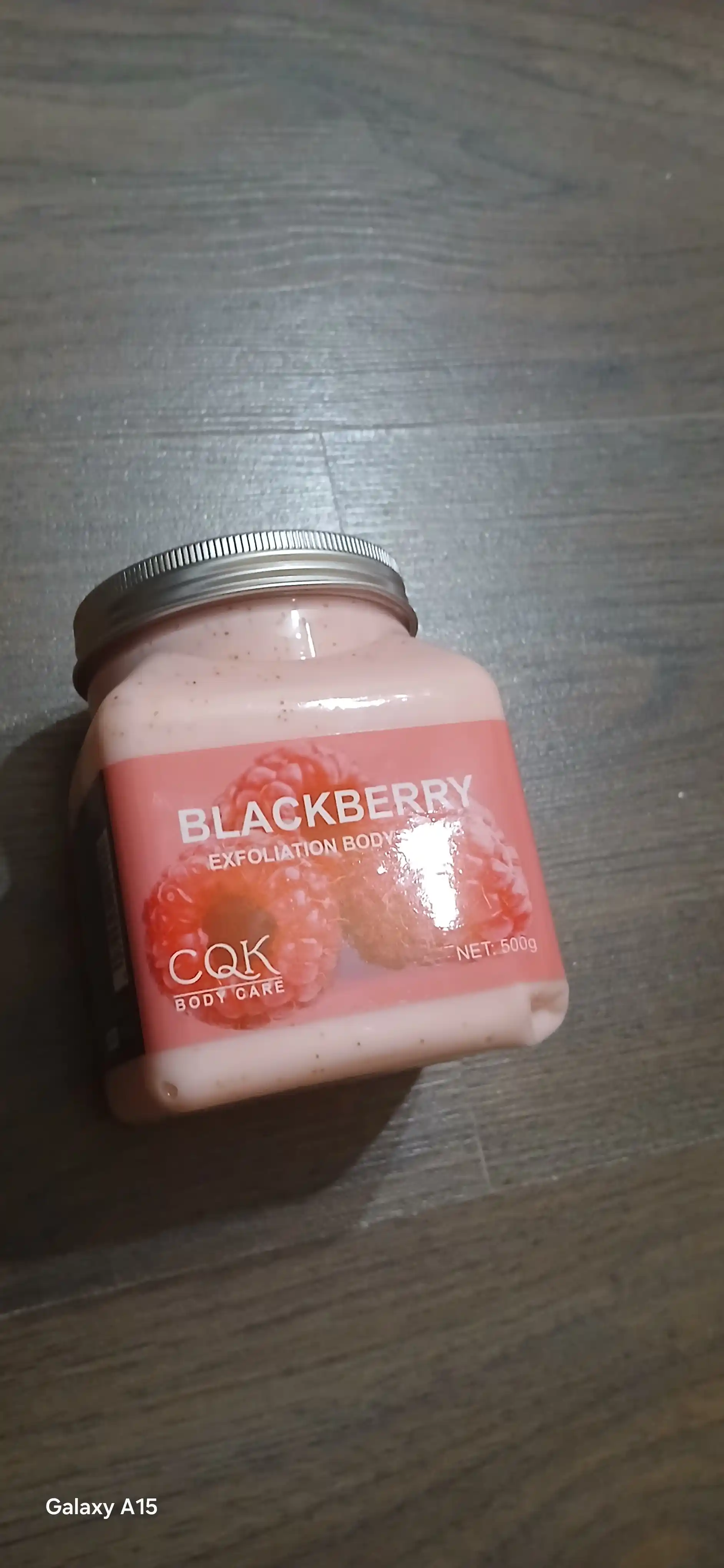 Скраб для лица и тела Sherbet Body Scrub, с экстрактом малины и клубники, 500 / 350 гр