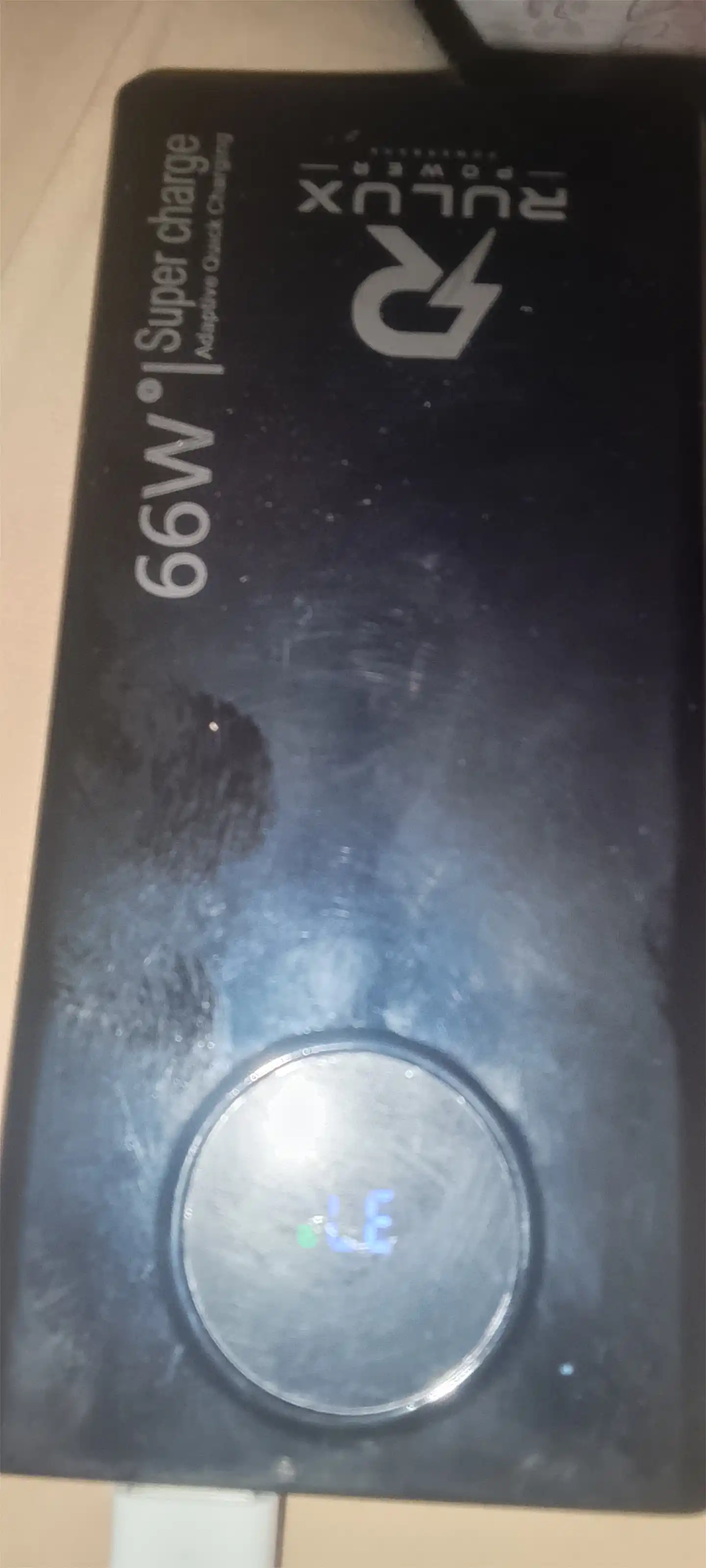 Tashqi akkumulyator, 20000 mA/h, 66w, tezkor quvvat beraoladi va juda qilay Power bank