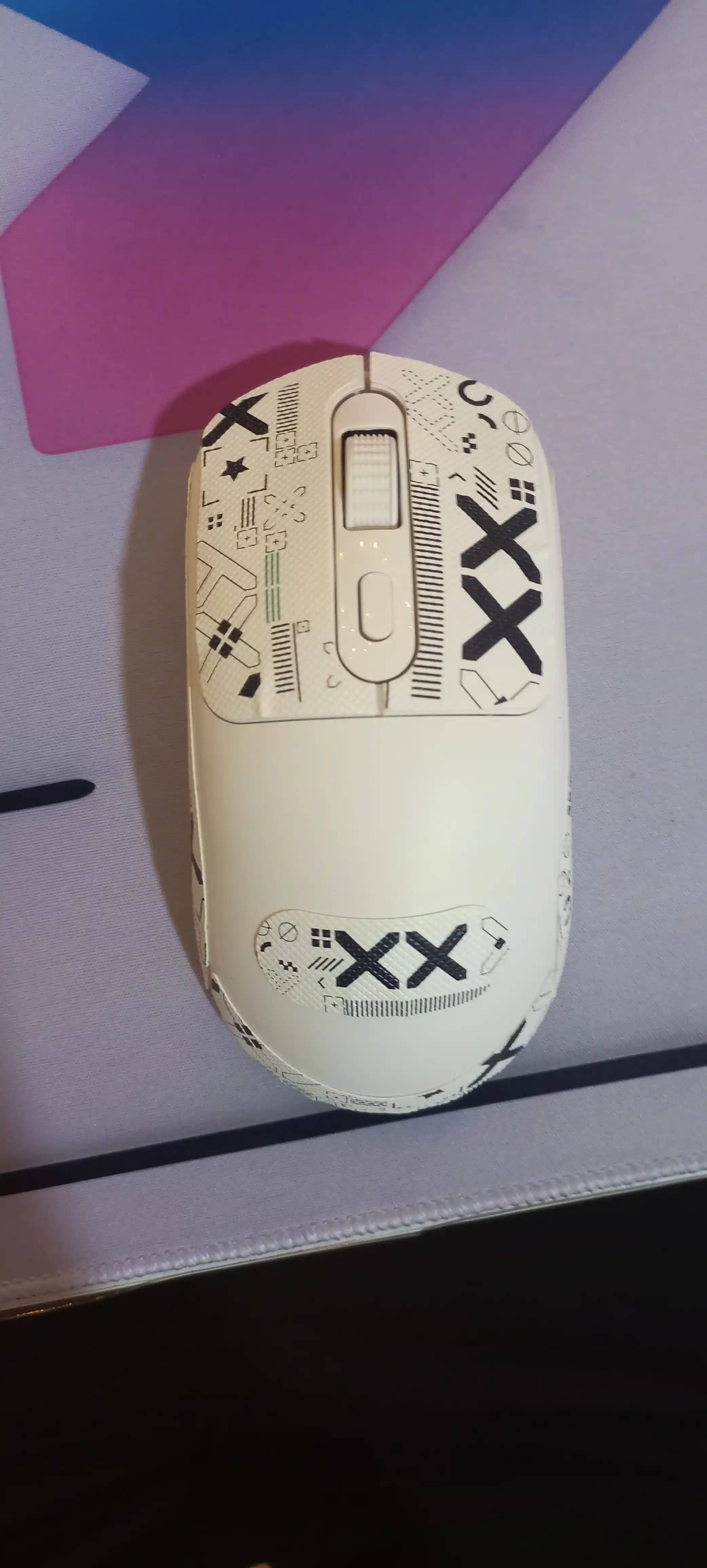 T-wolf X8, Simsiz o'yin sichqonchasi