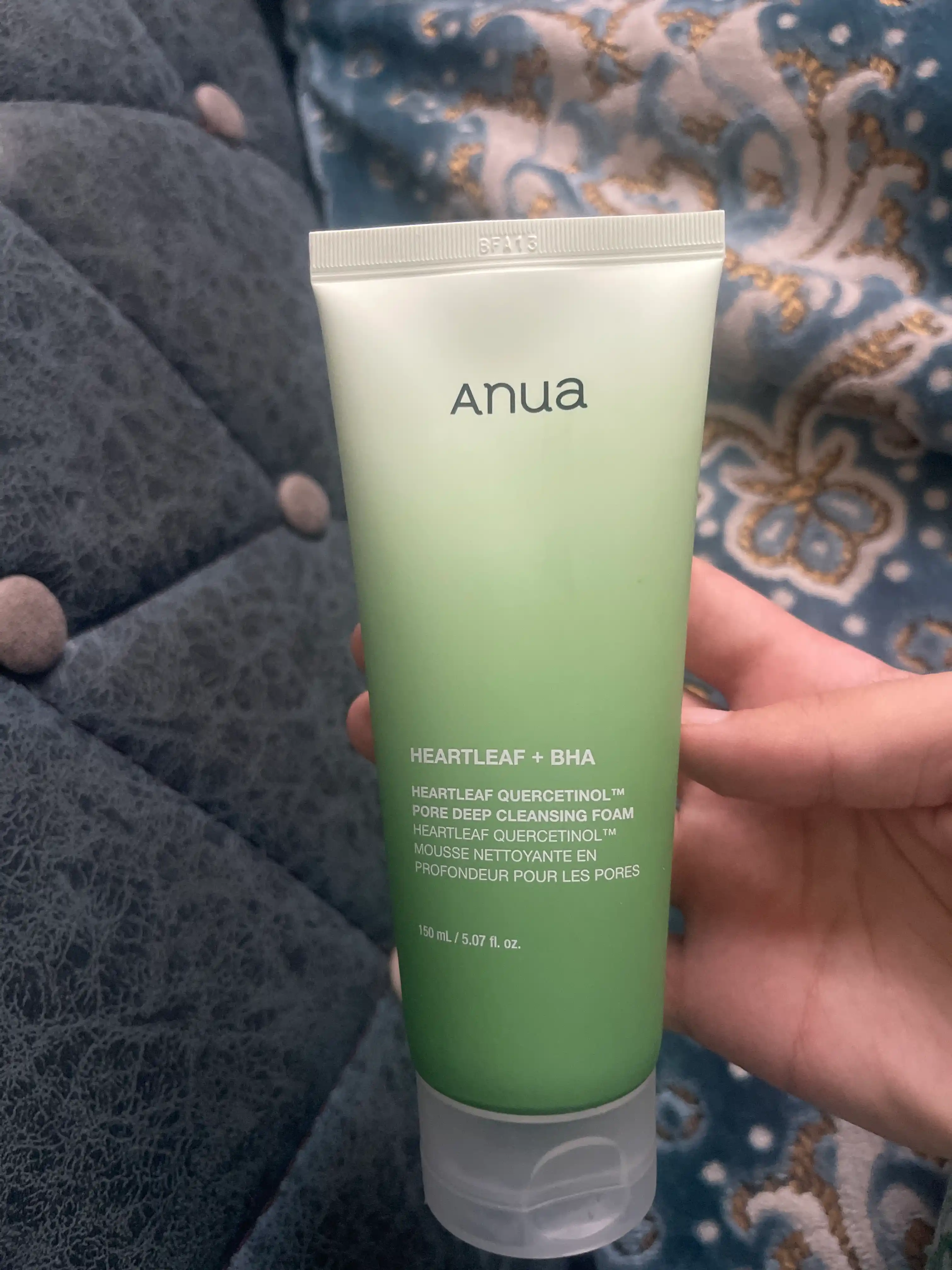 Penka-skrab uchun poralarni tozalash Anua Heartleaf Quercetinol Cleansing Foam, 150 ml