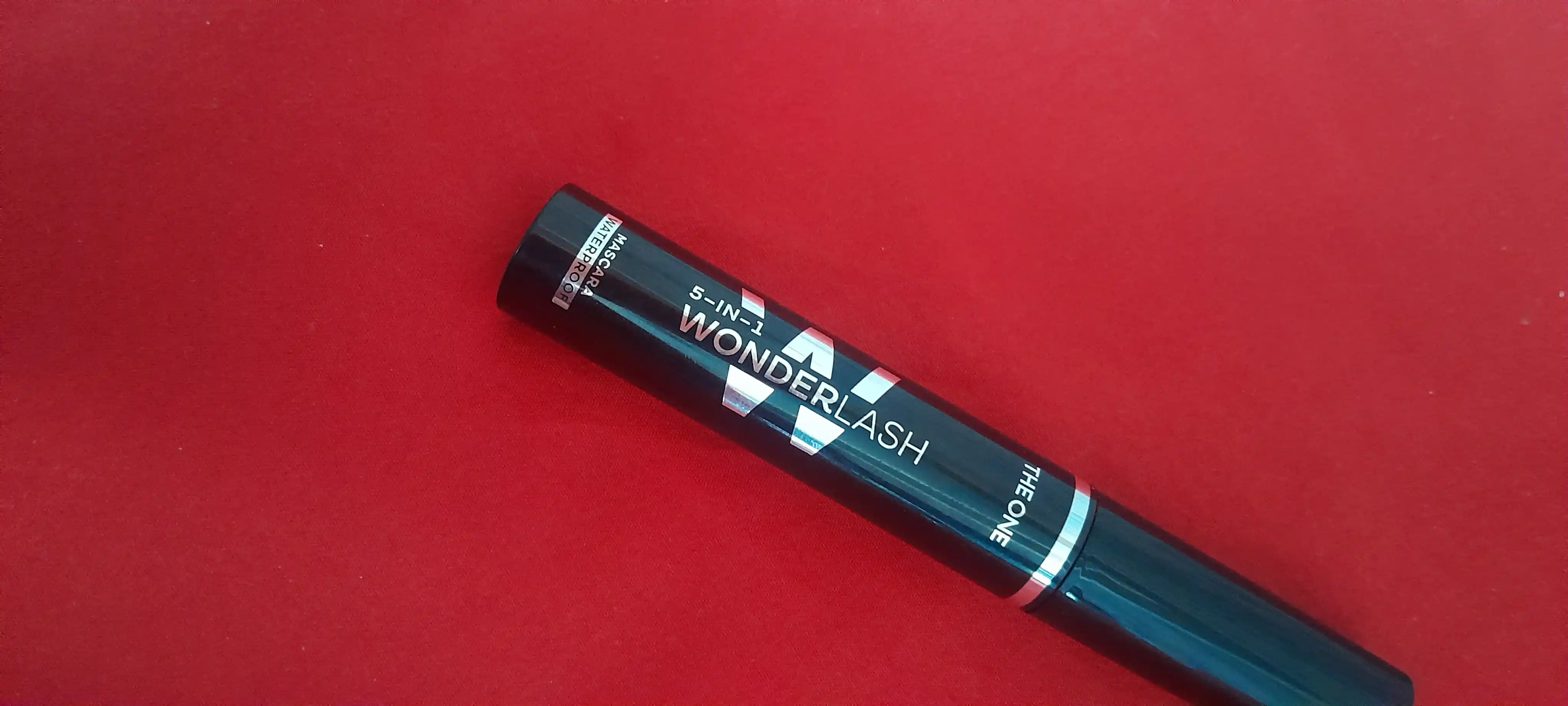 Тушь для ресниц The ONE Wonder Lash  5в1 — объем, длина и уход, разделение, питание 8 мл