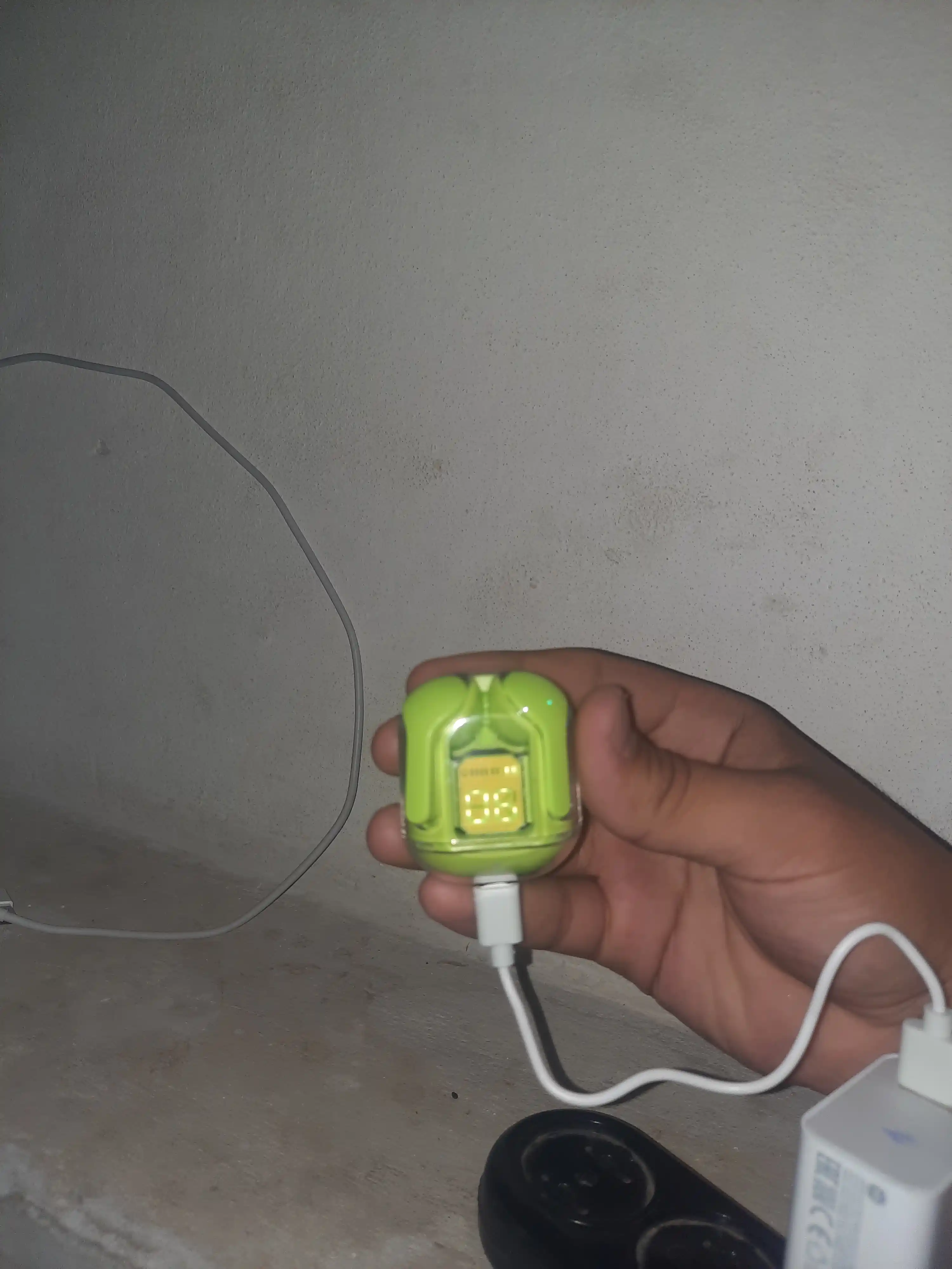 Simsiz quloqchin AIR 31 Bluetooth, LED-displey, mikrofon, Type-C zaryadlash