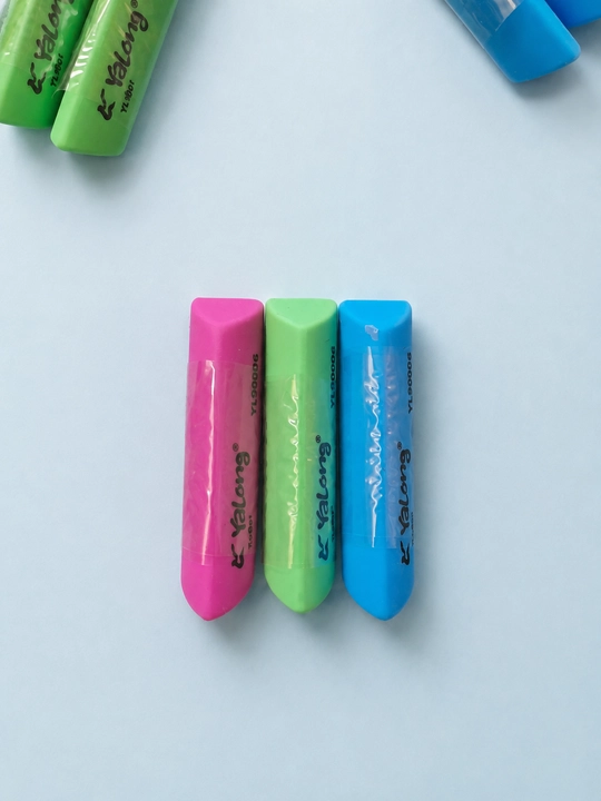 Набор ластиков Yalong ERASER (2+1 в подарок), мягкая стёрка для школы, 2 цвета
