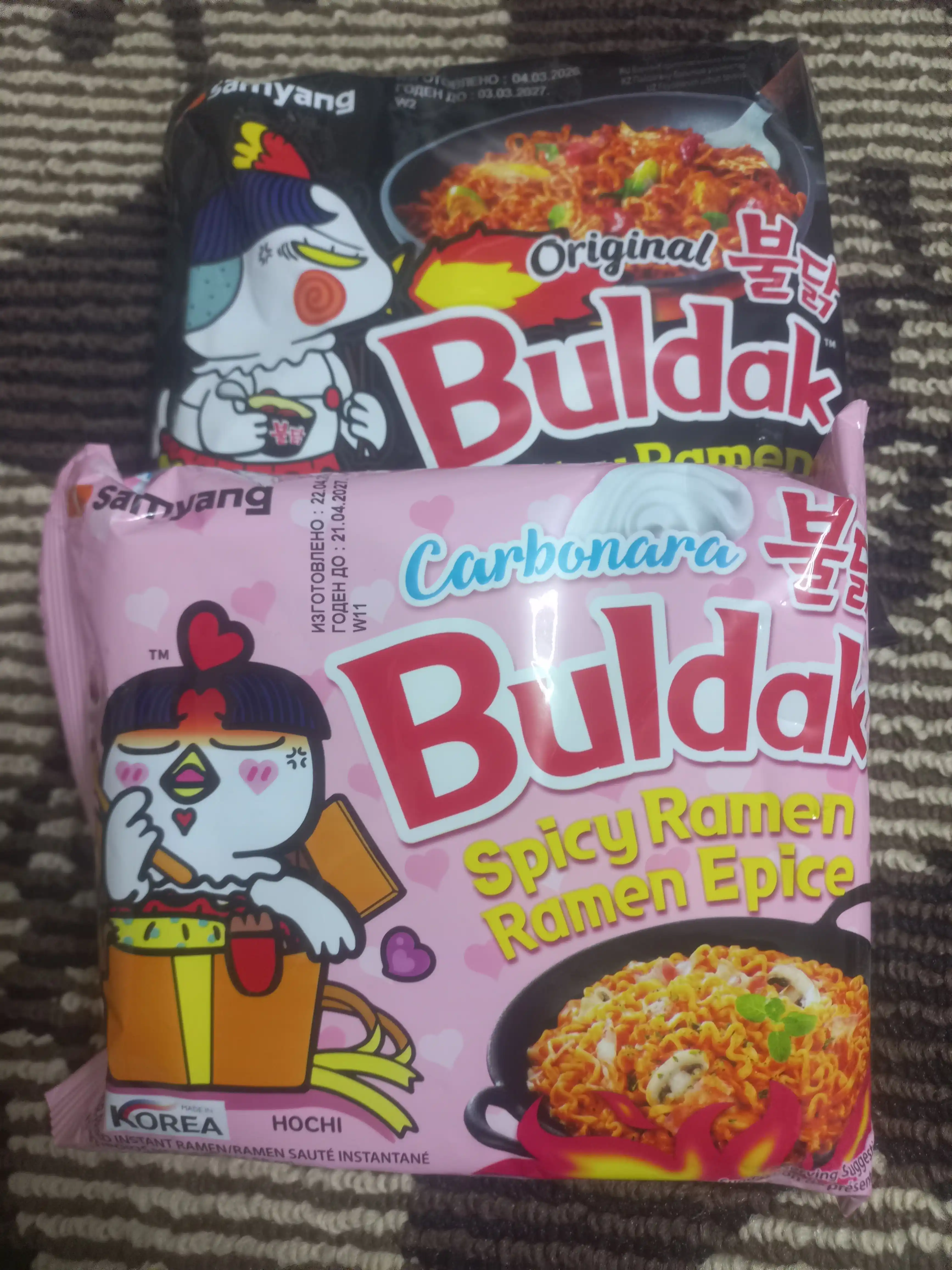 Лапша быстрого приготовления BULDAK CARBONARA HOT CHICKEN RAMEN, 140 г