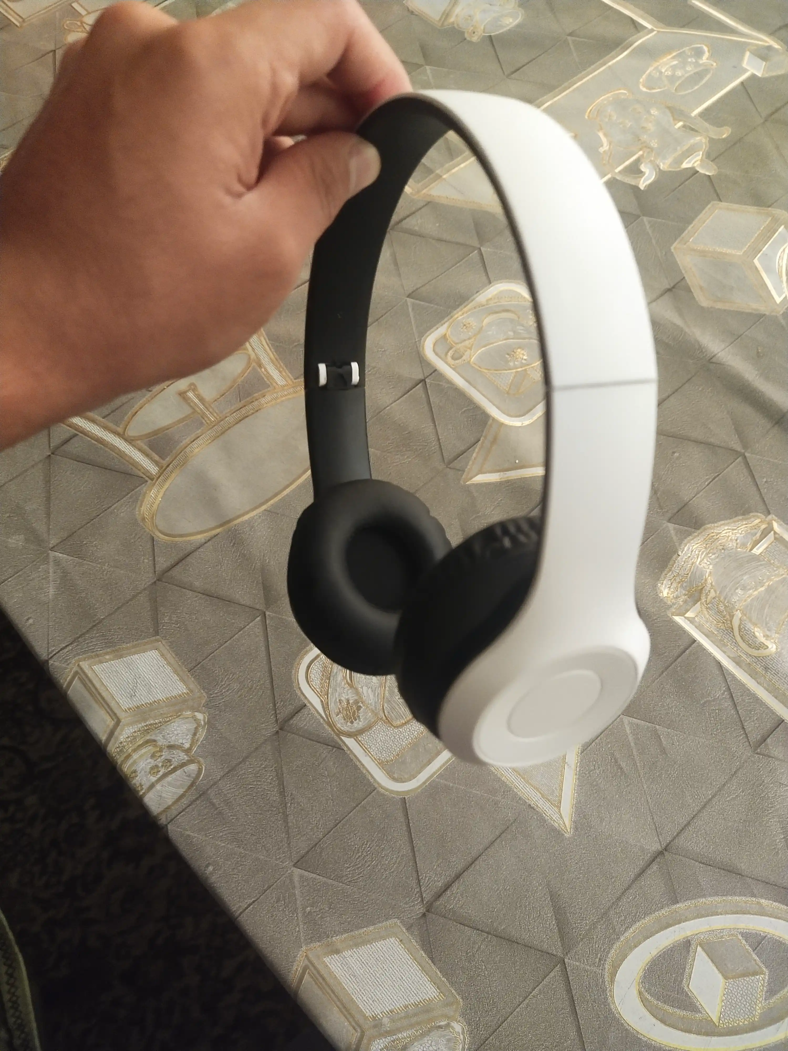 Simsiz quloqchinlar P47, Bluetooth 5.0, yig'iluvchan, mikrofon bilan, shovqinsiz