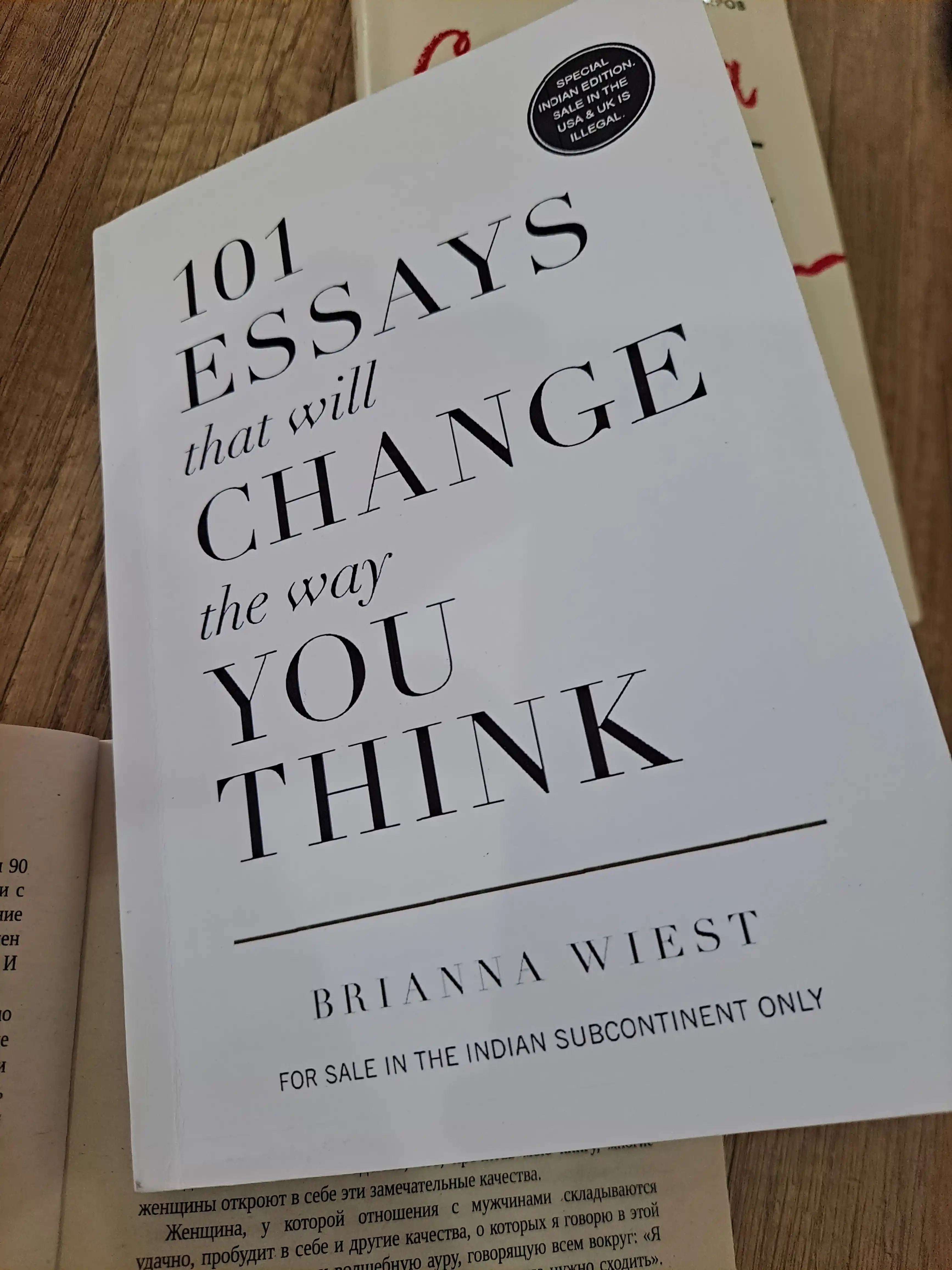 101 Essays That Will Change The Way You Think, Briana Wiest, ingliz tili