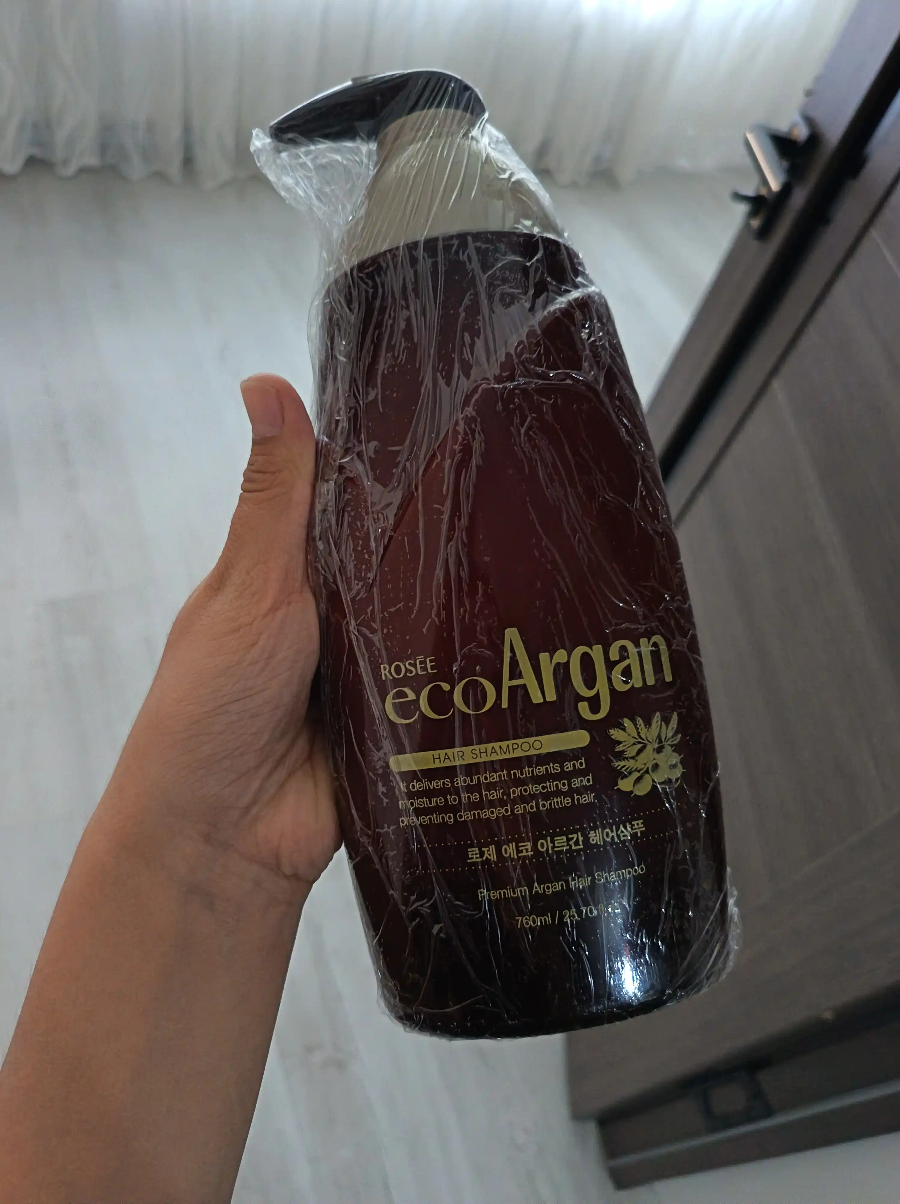Шампунь для сухих и поврежденных волос Rosee Eco Argan Premium Hair Shampoo 760 мл