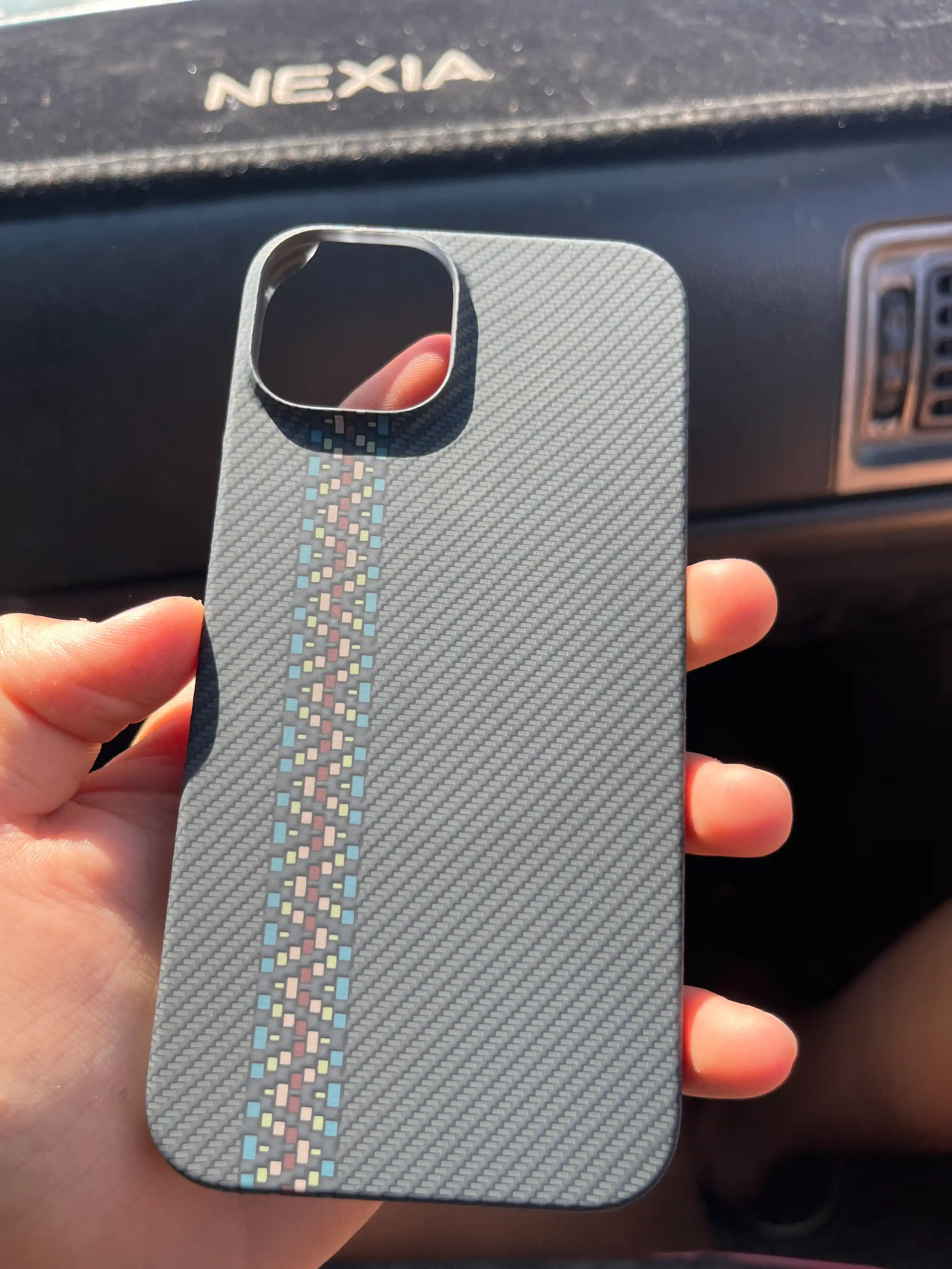IPhone karbon chexol 13, 14, 15, 16, 17 Pro Max – Ayfon chixol 16, 15, 14, 13, 12 promax